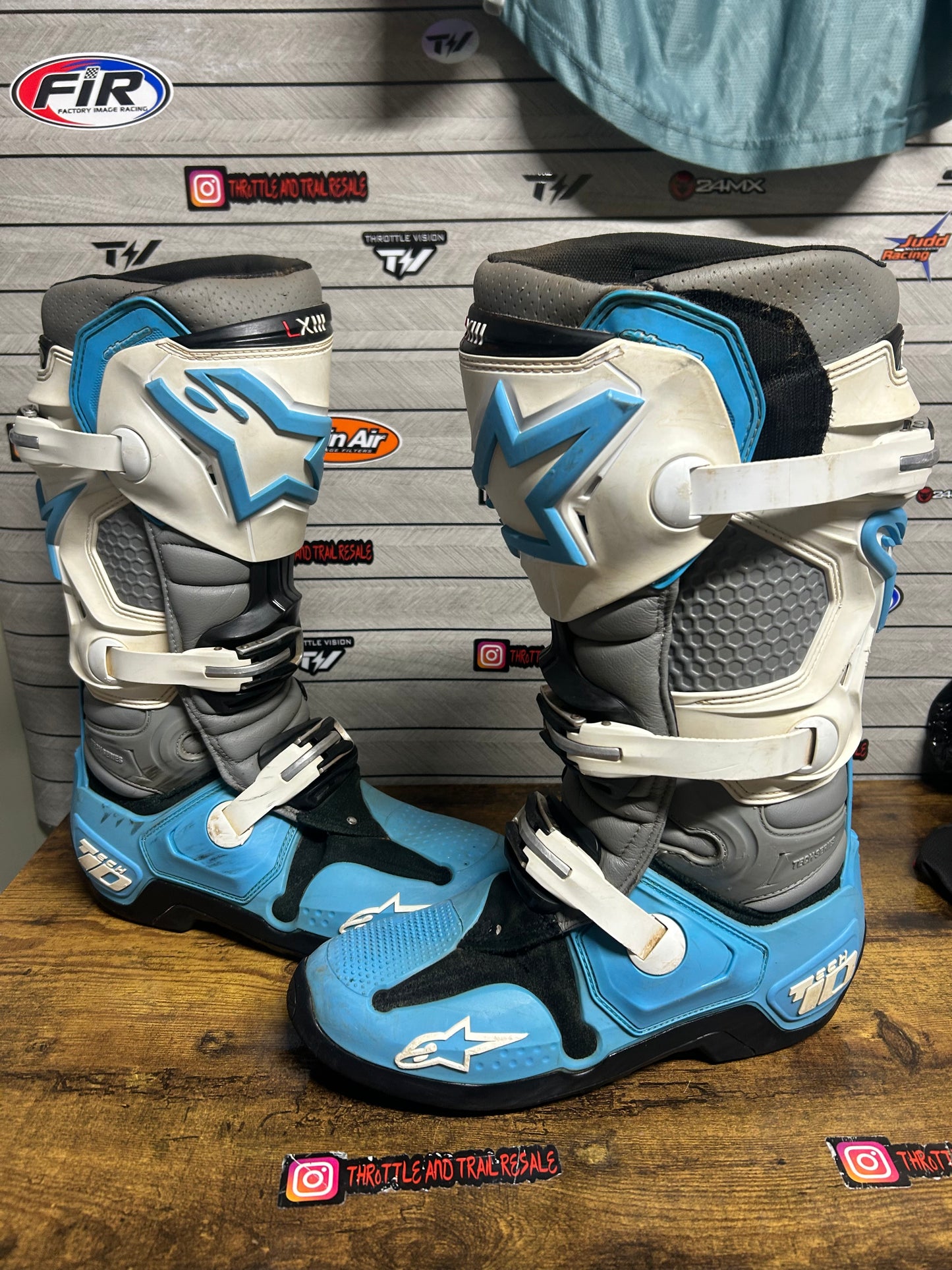 alpinestars tech 10 uk9