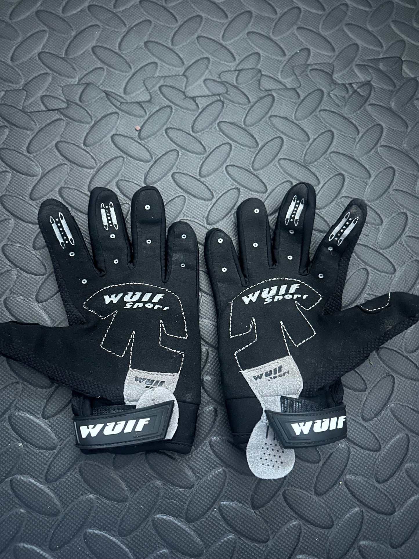 Wulf gloves XS