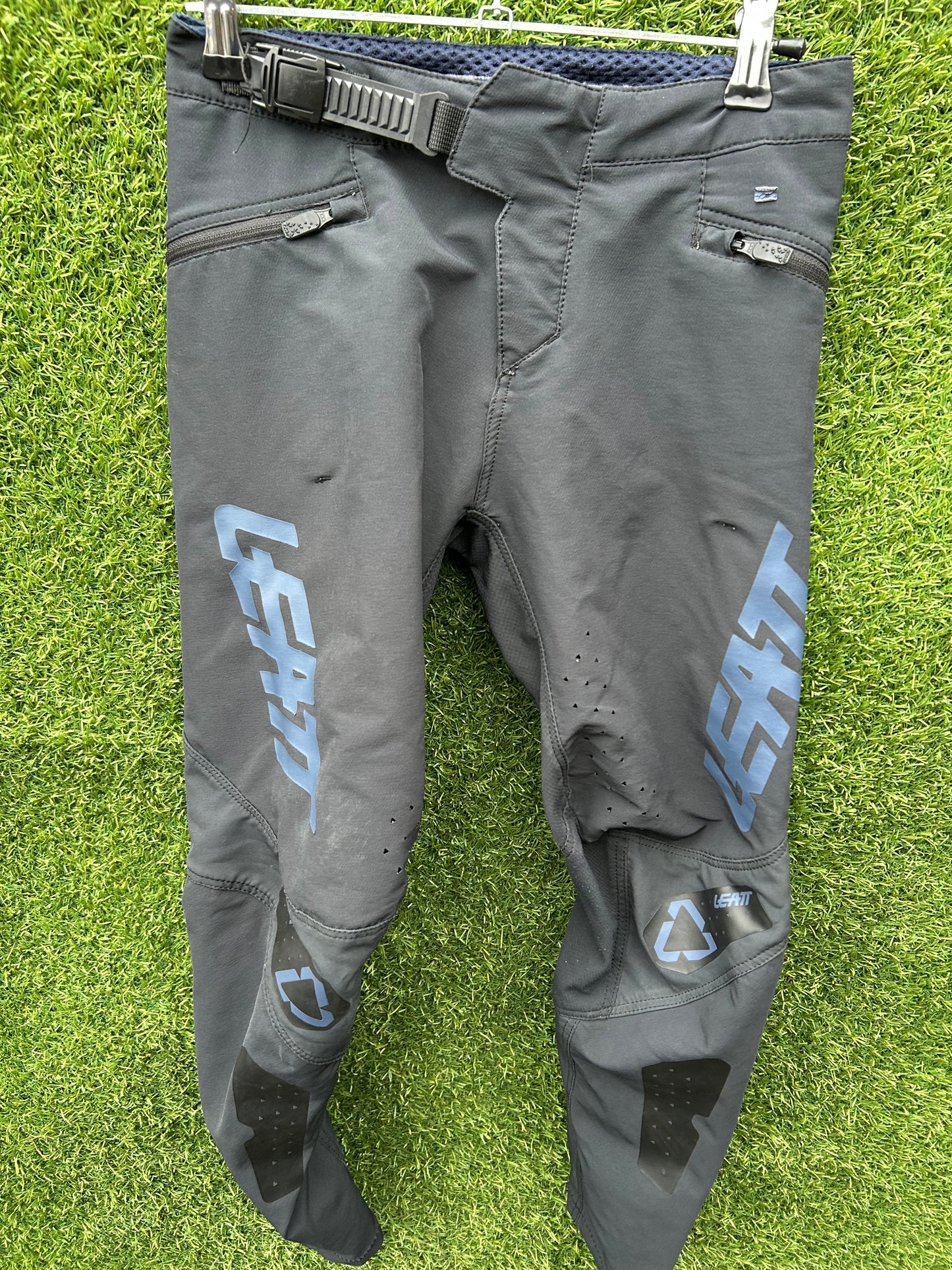 24" leatt mtb pants