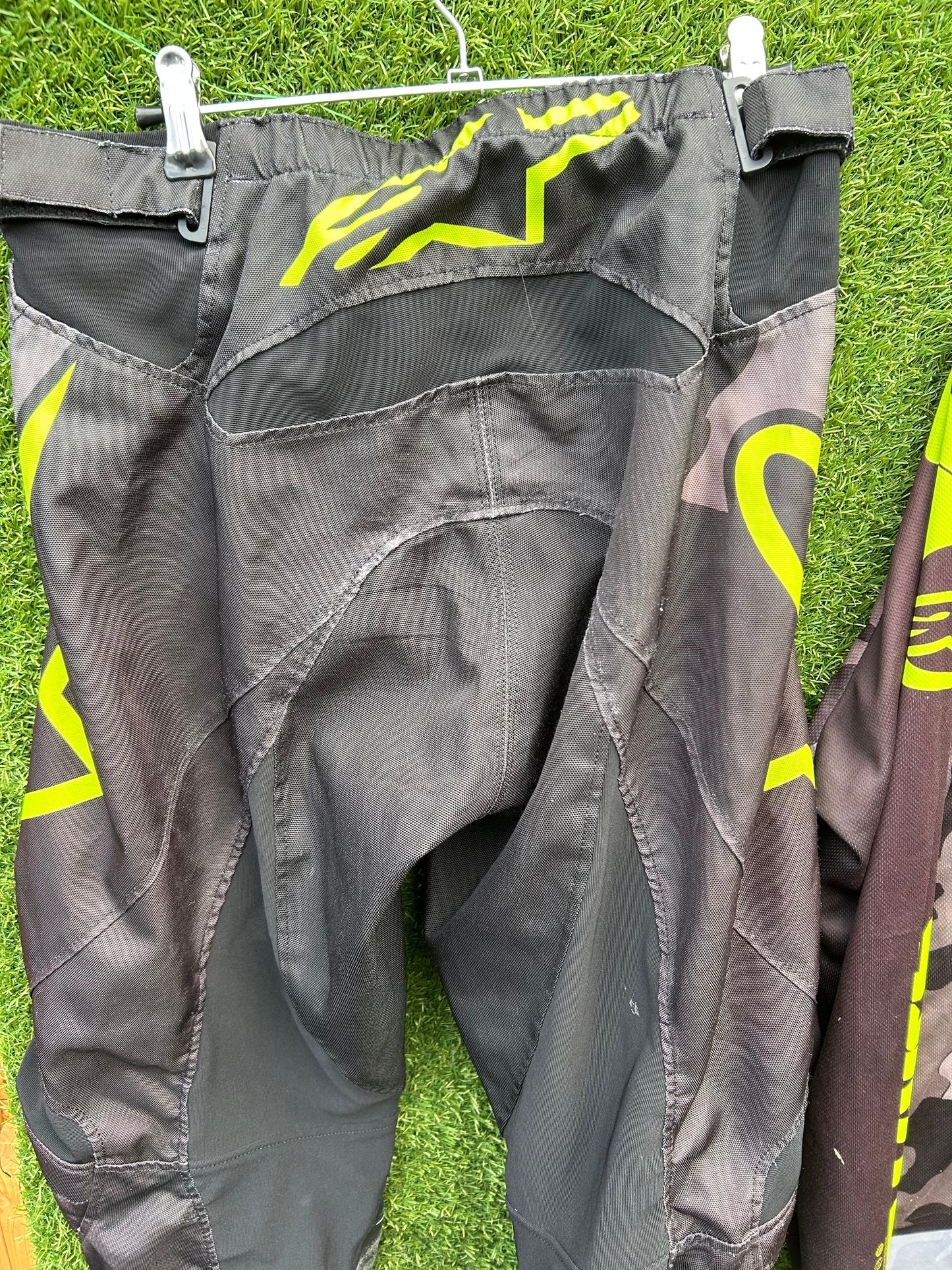 alpinestars kit medium/32"