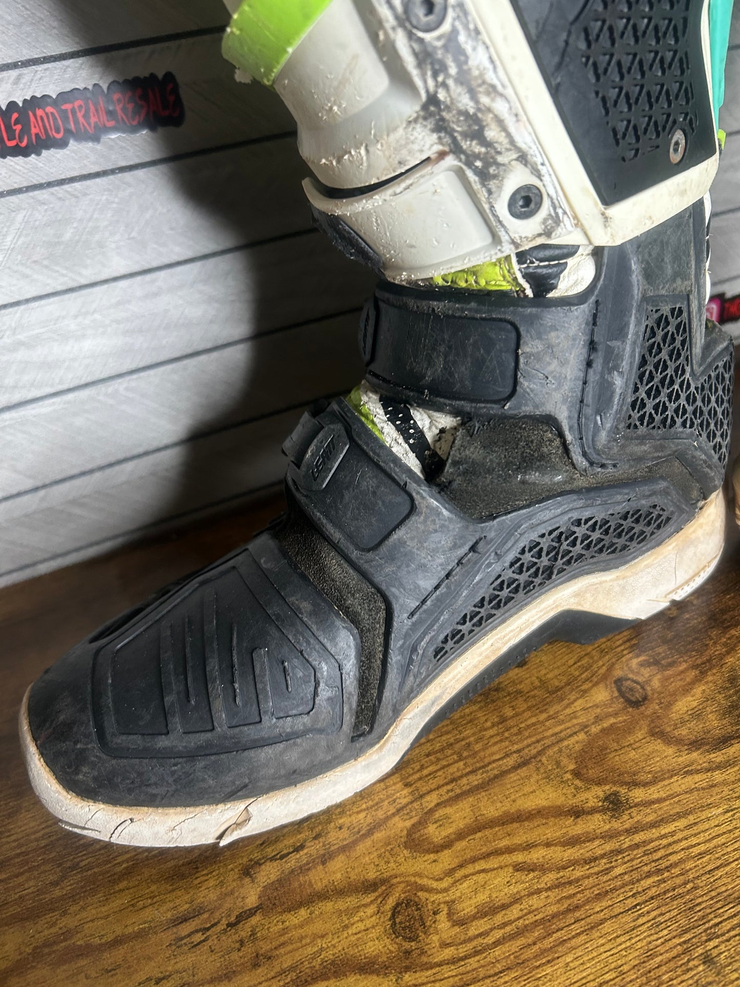 Leatt 5.5 Flexlock UK8