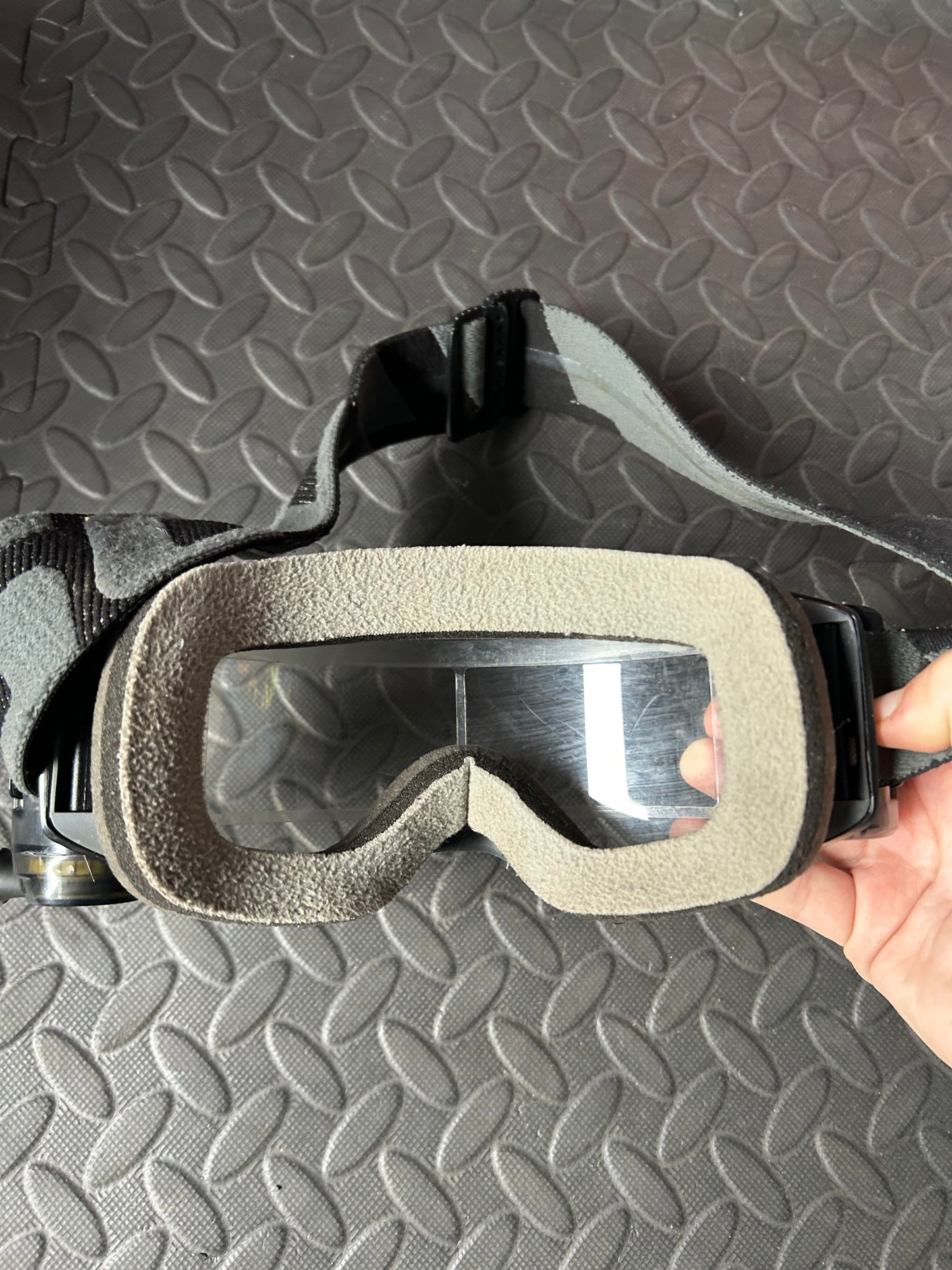 Scott roll off goggles