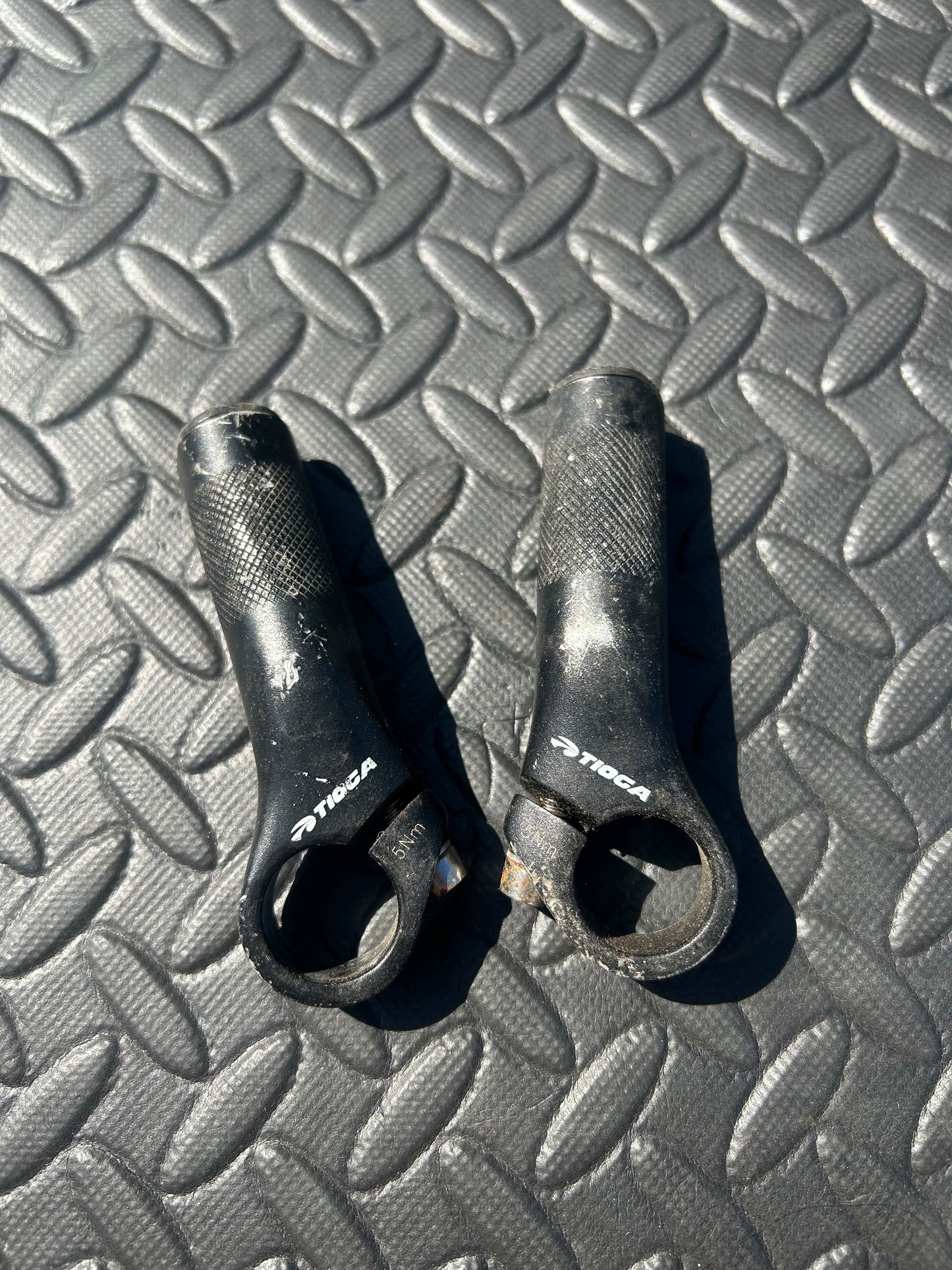 Bar extenders