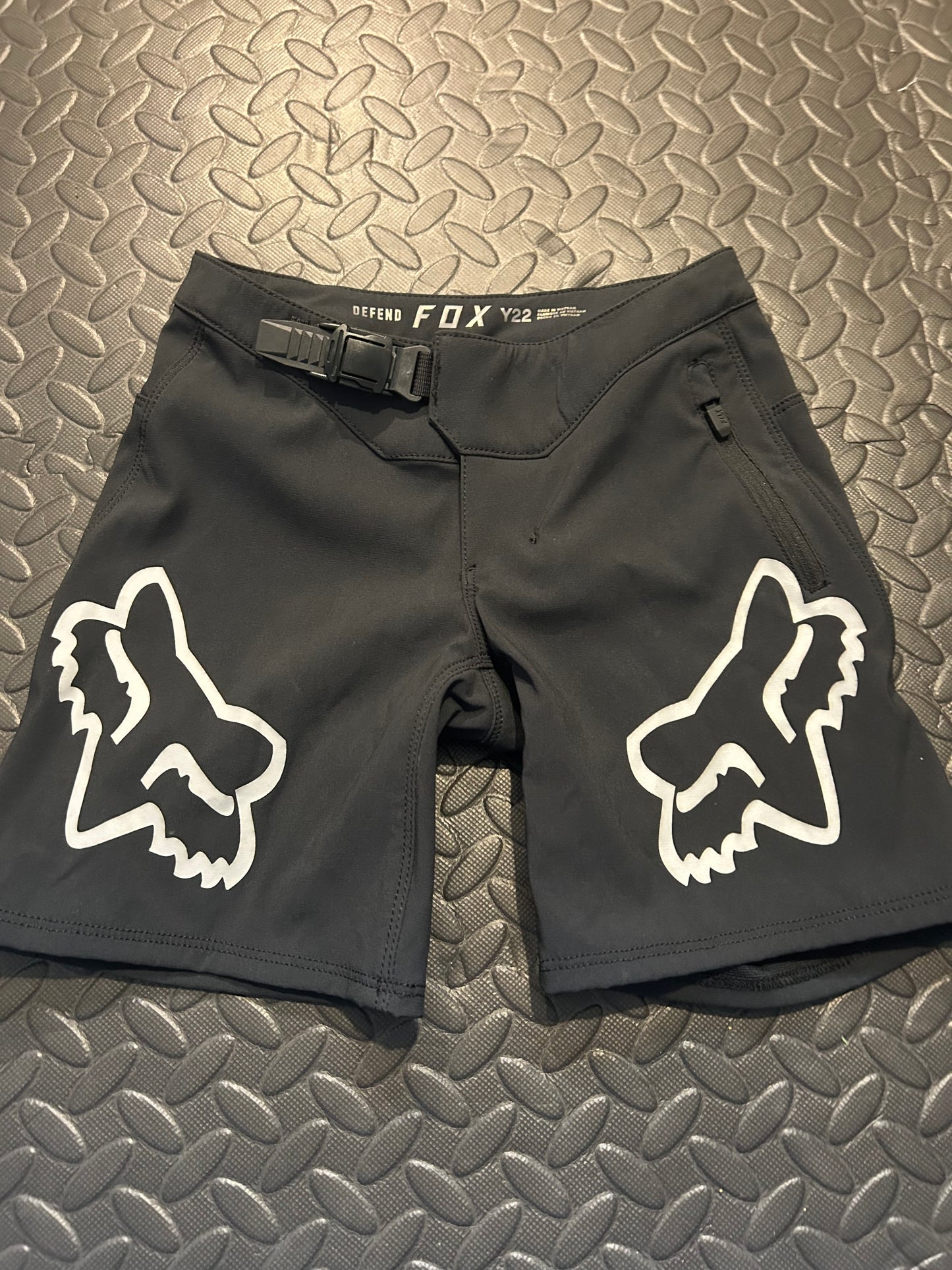 Fox mtb shorts 22”