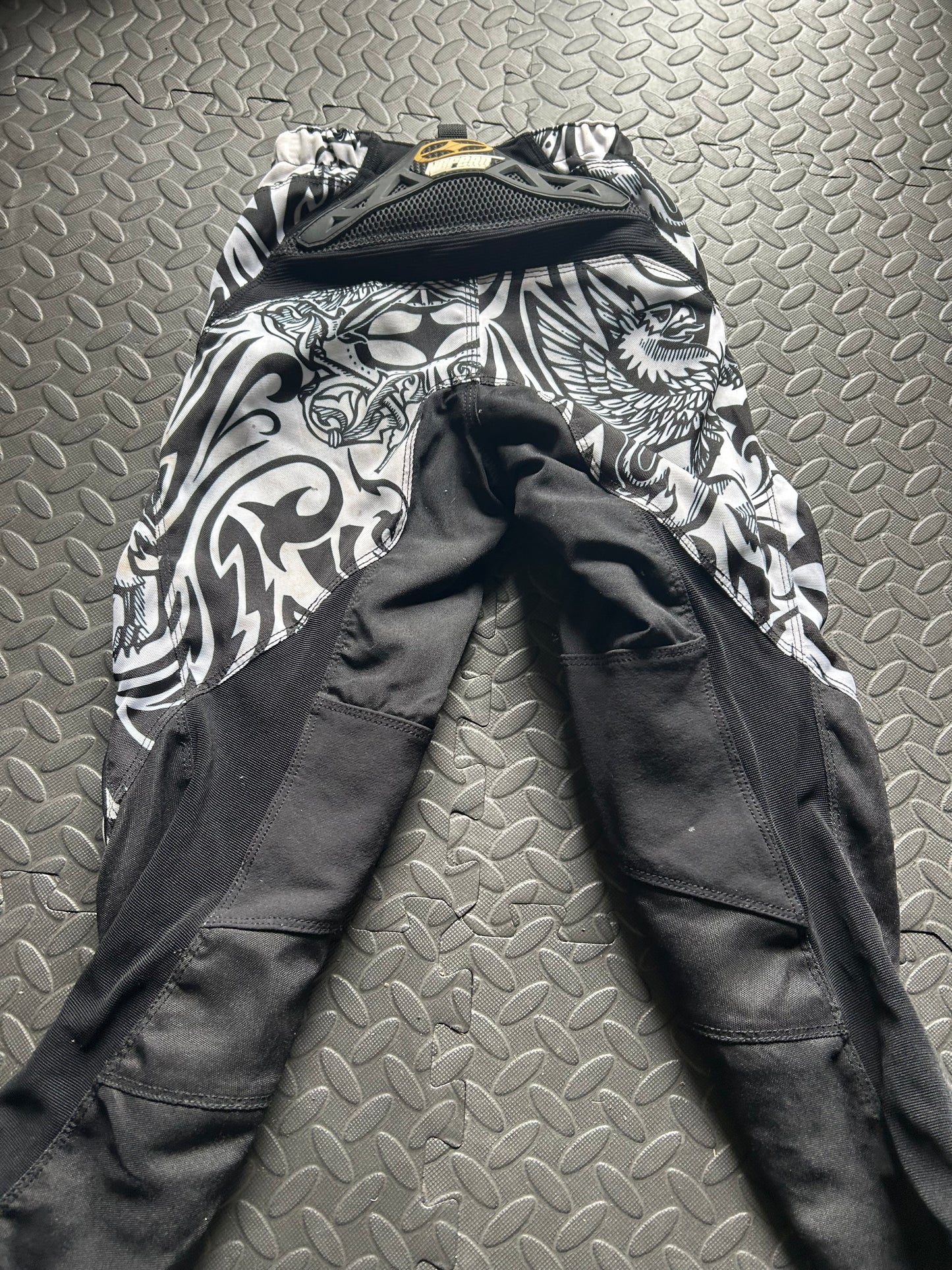 No fear pants 24”