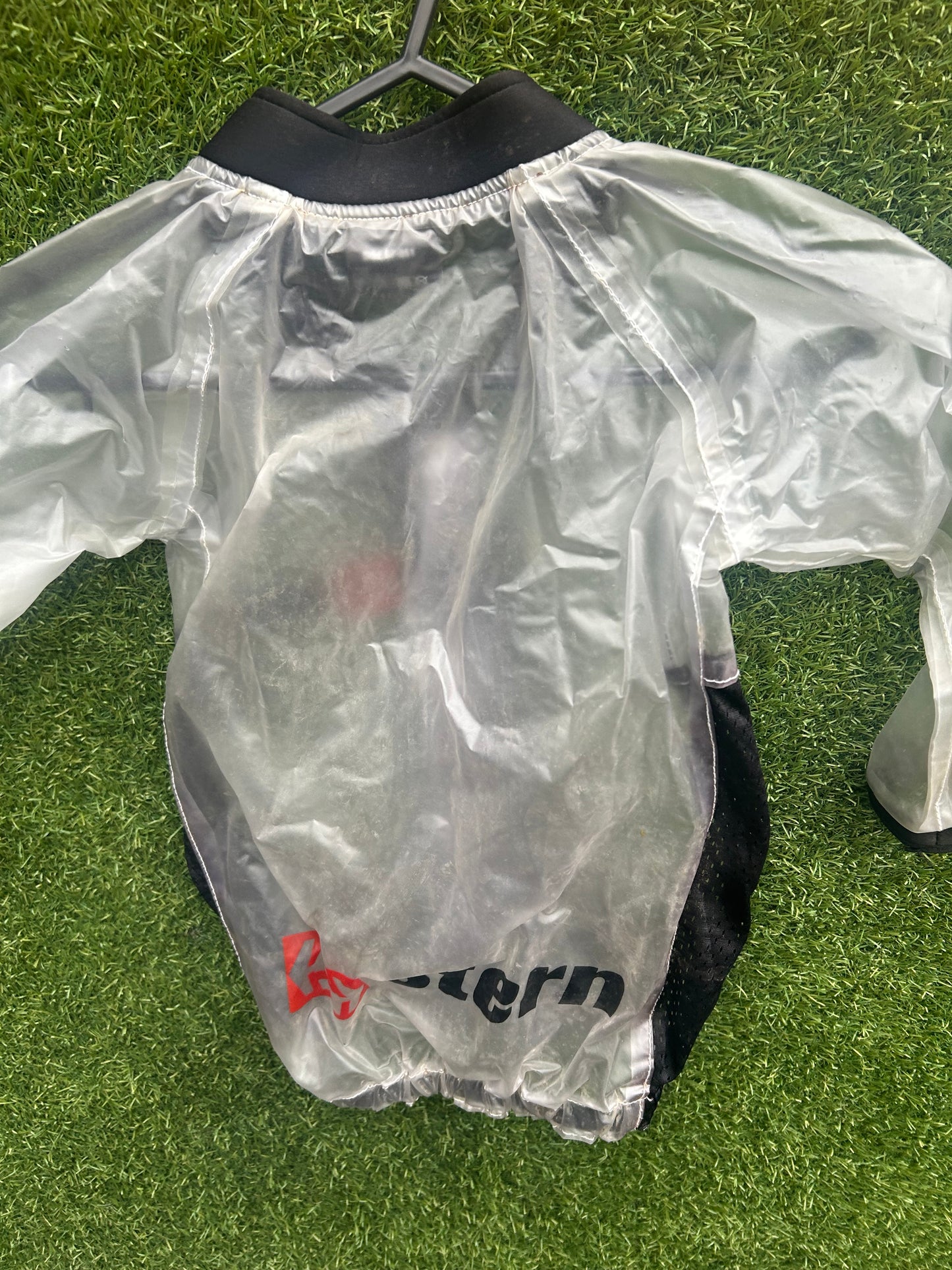 stern jacket age 6 pre-owned
