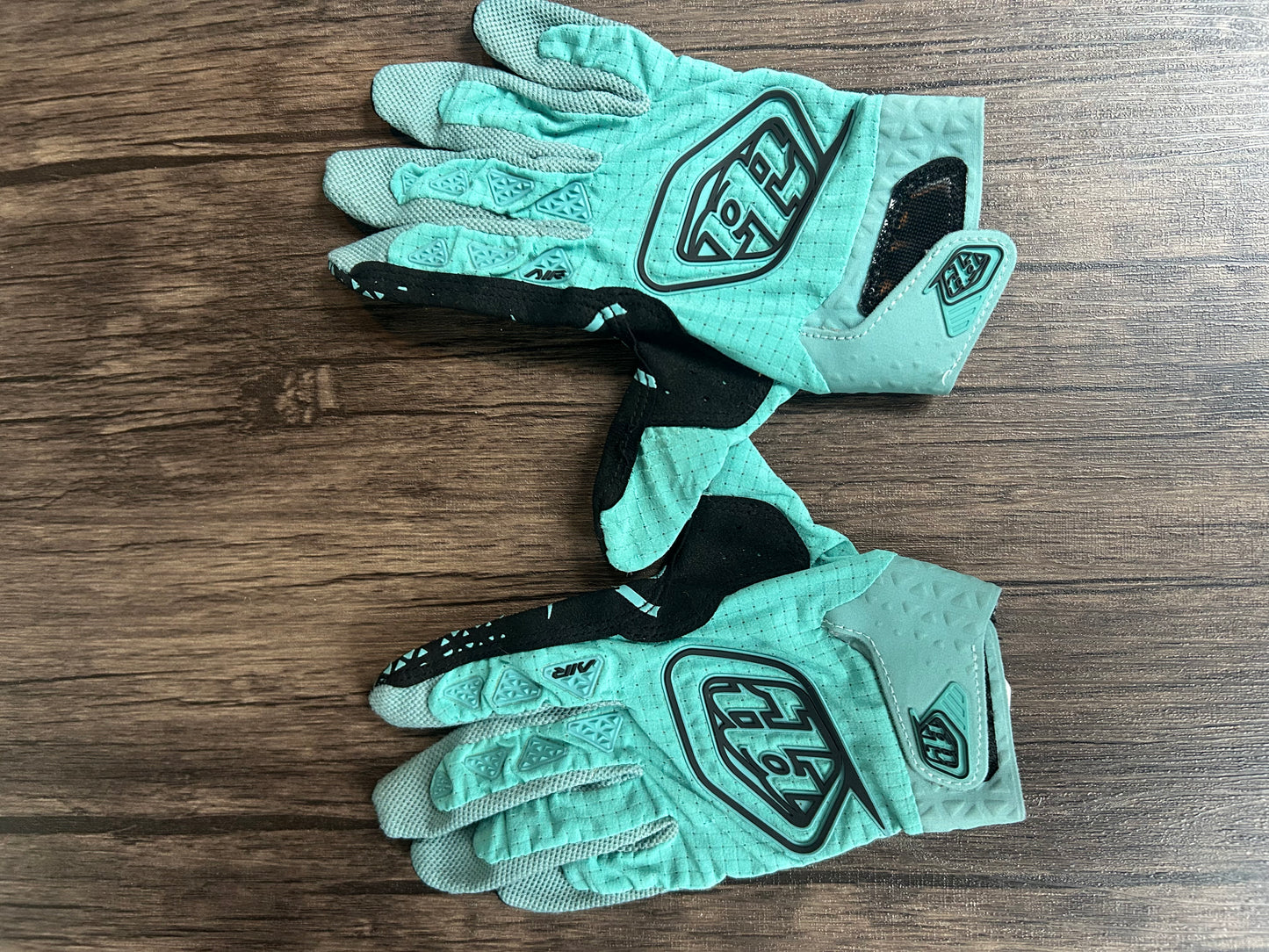 troy lee gloves small