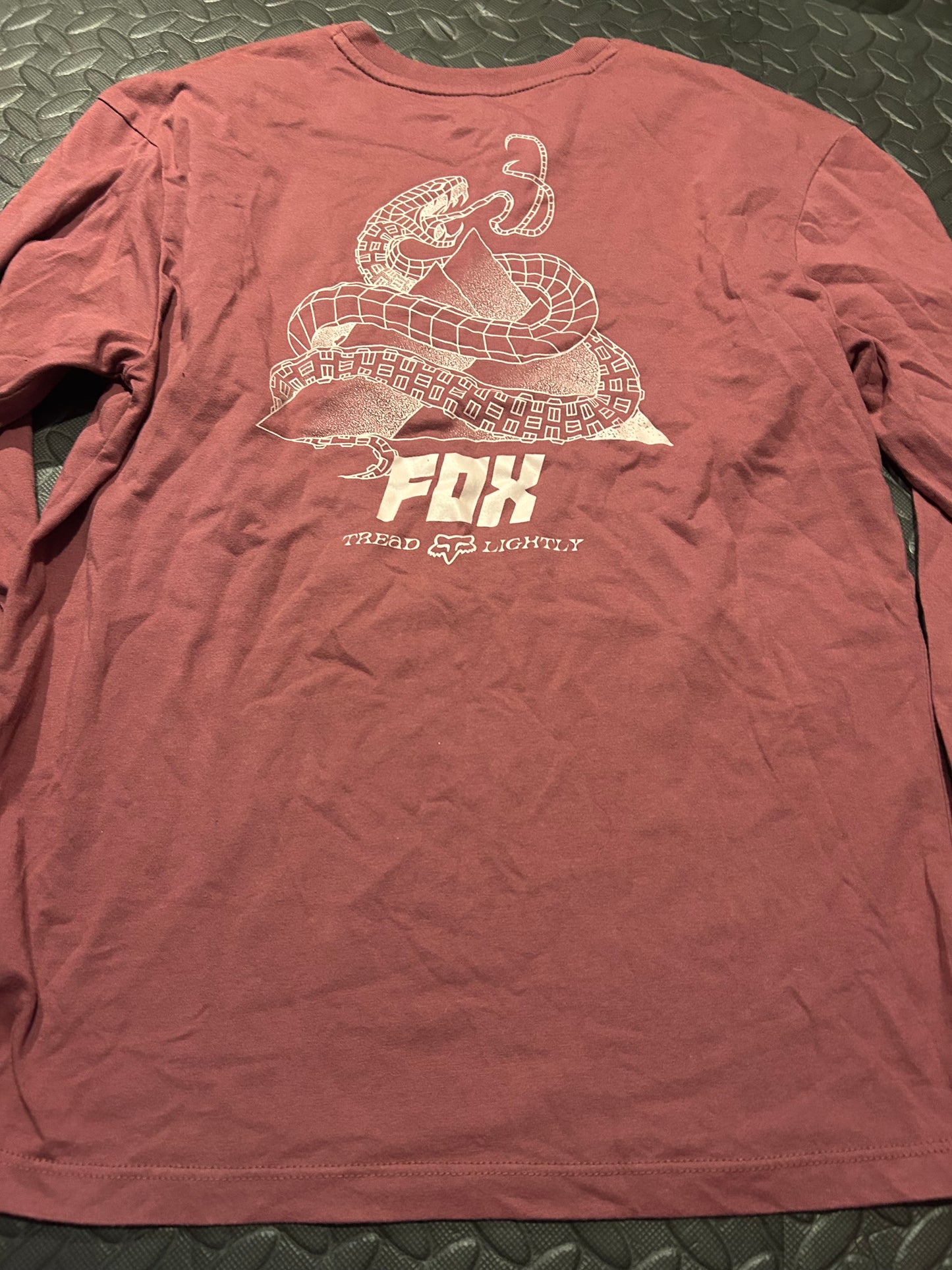 Fox long sleeve shirt M