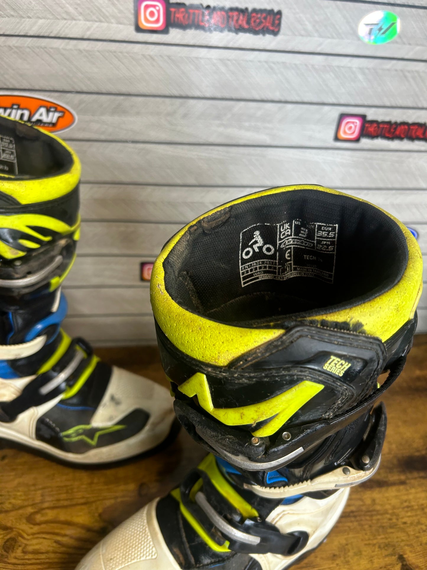 Alpinestars tech 7s uk2