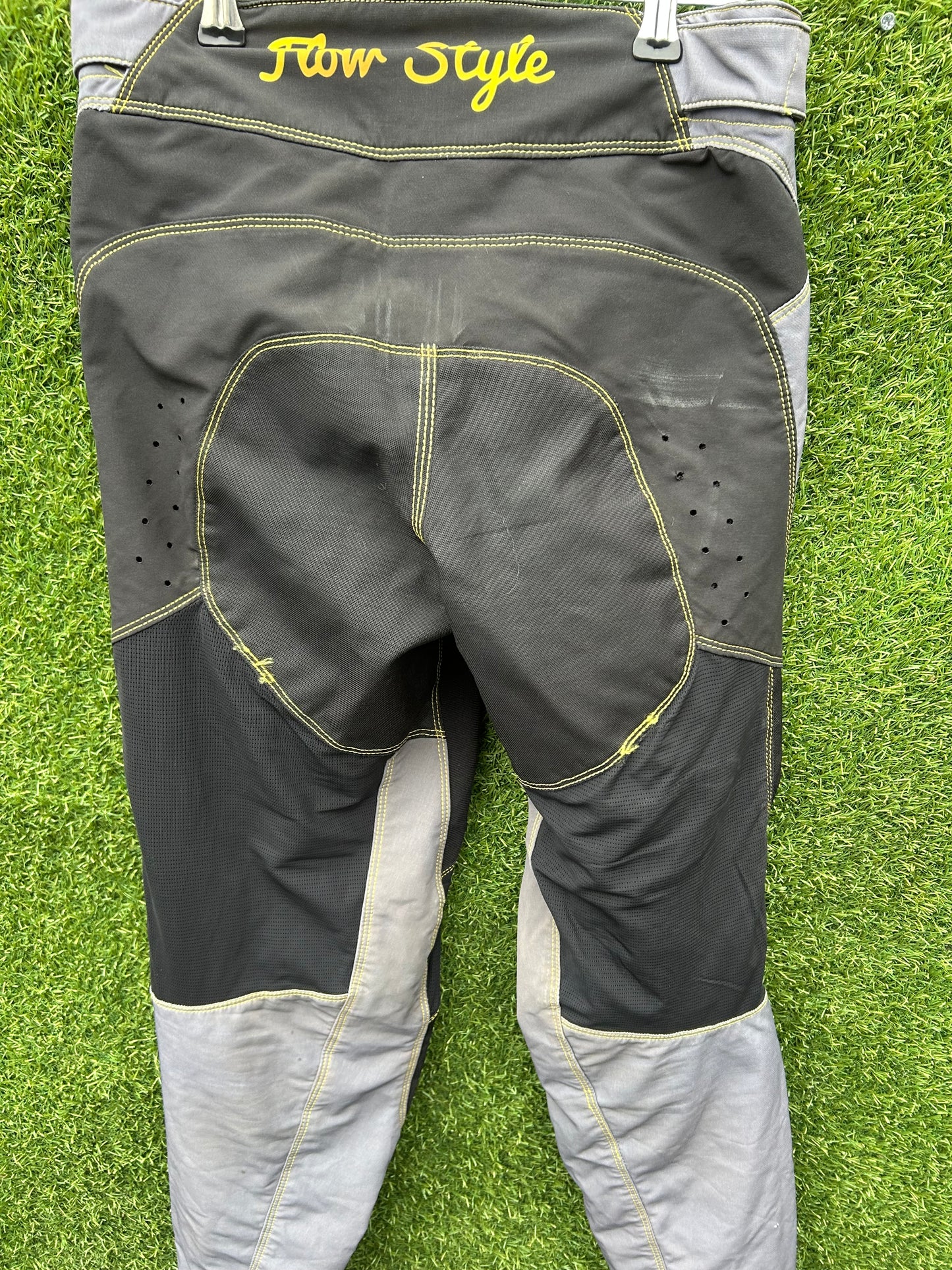 flowstyle mtb pants 26"