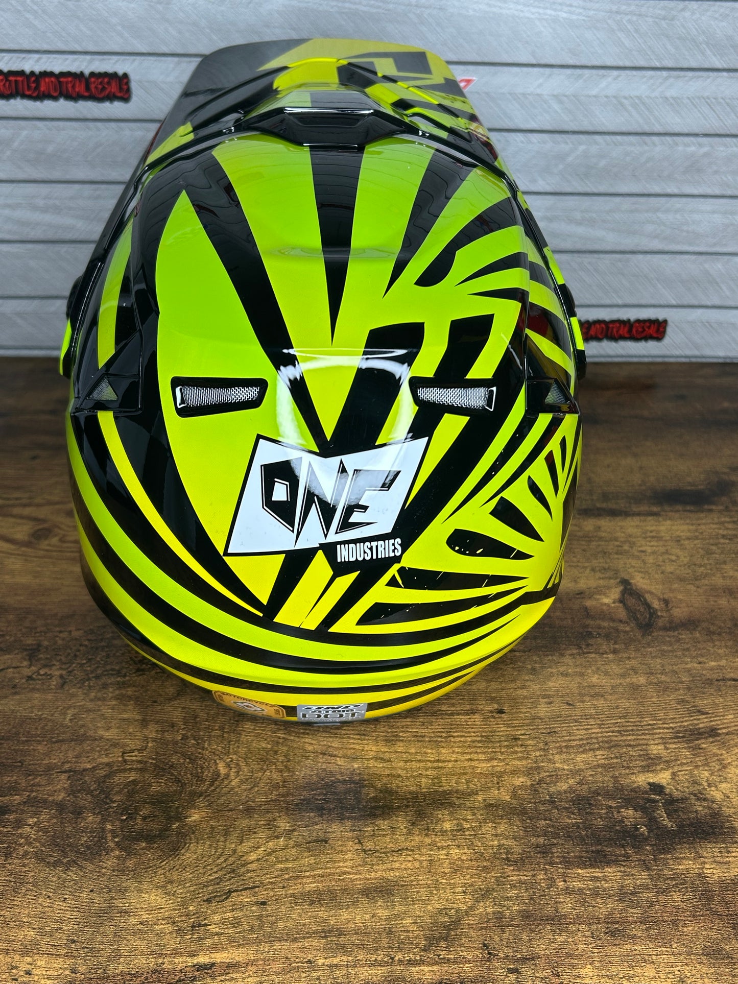 NEW one industries helmet 47-48cm
