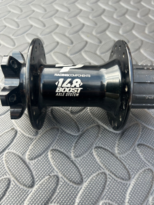 Race components rear hub 148 boost