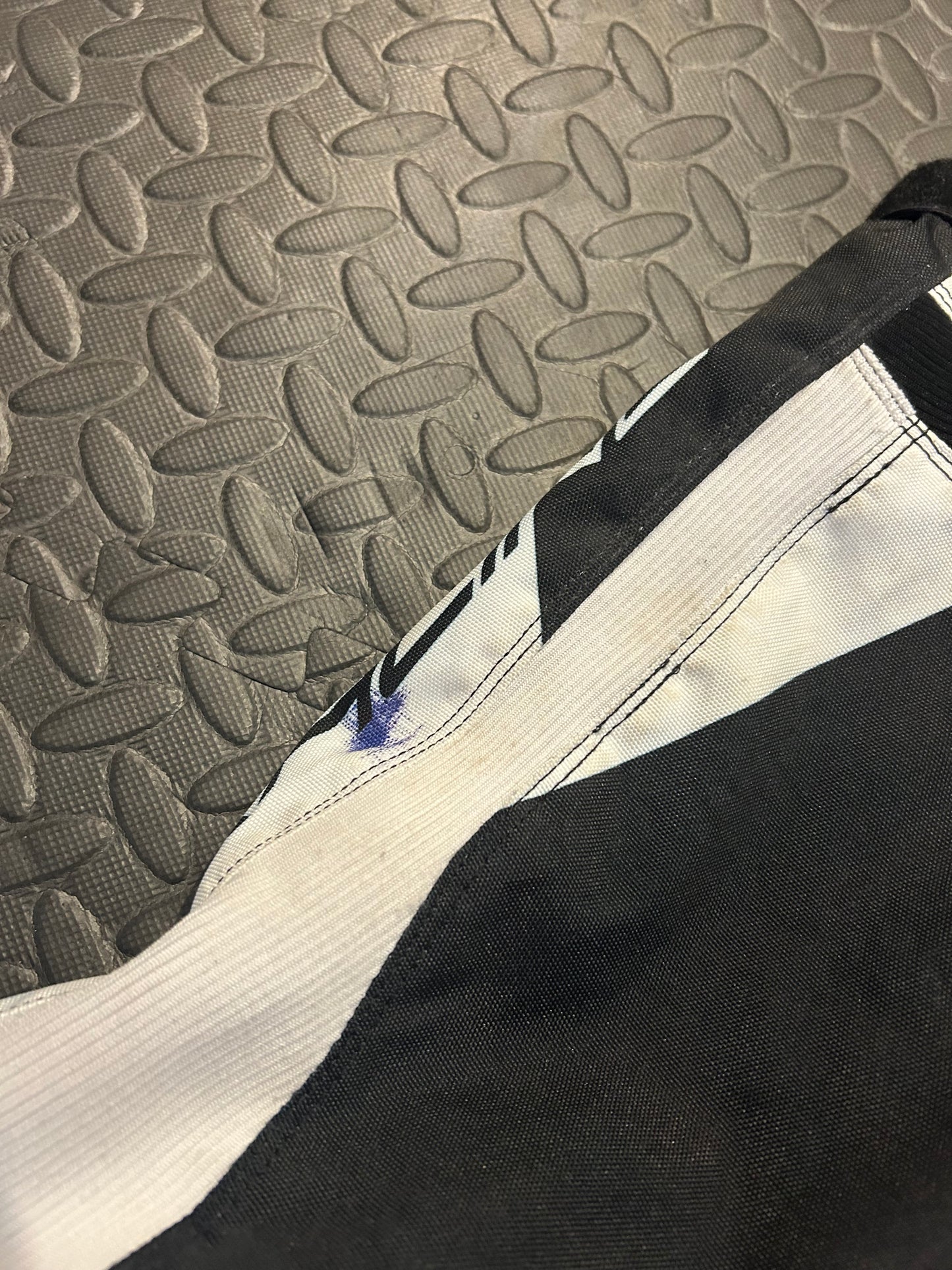 Fly pants 18”