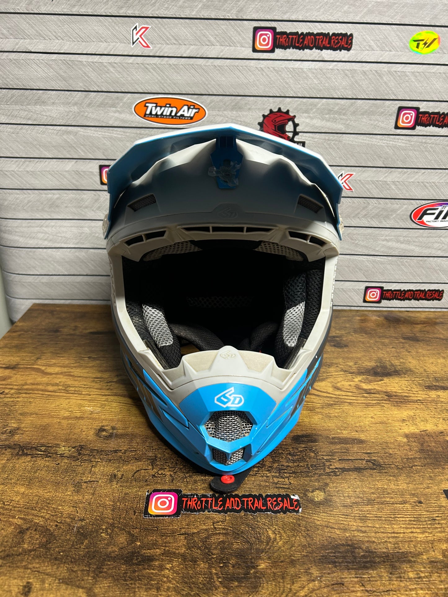 6D ATR-1 58-59cm Pre-Owned