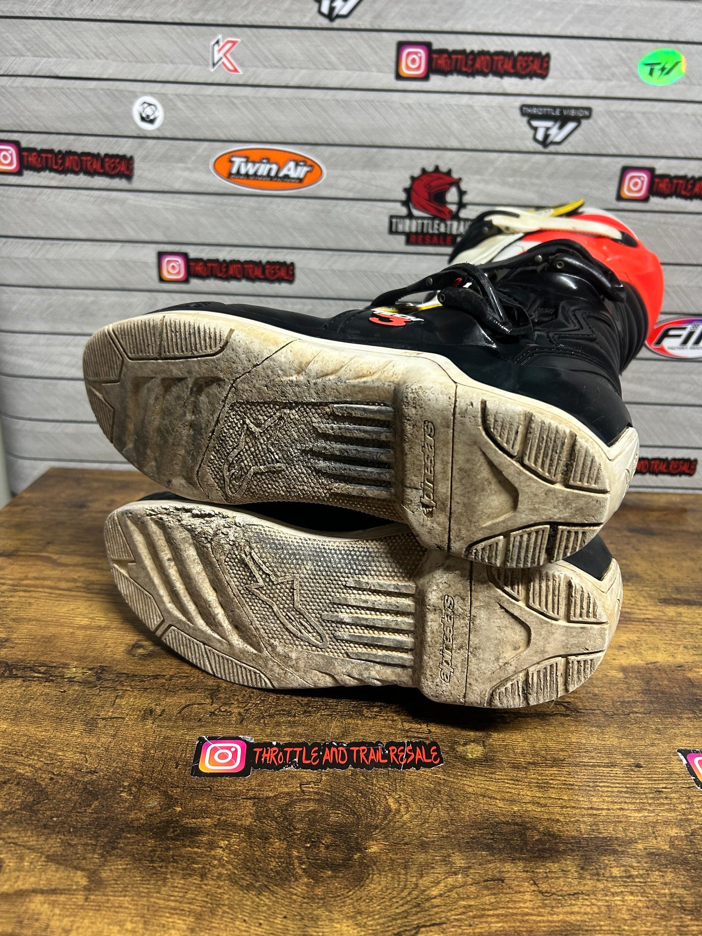 alpinestars tech 3 uk9