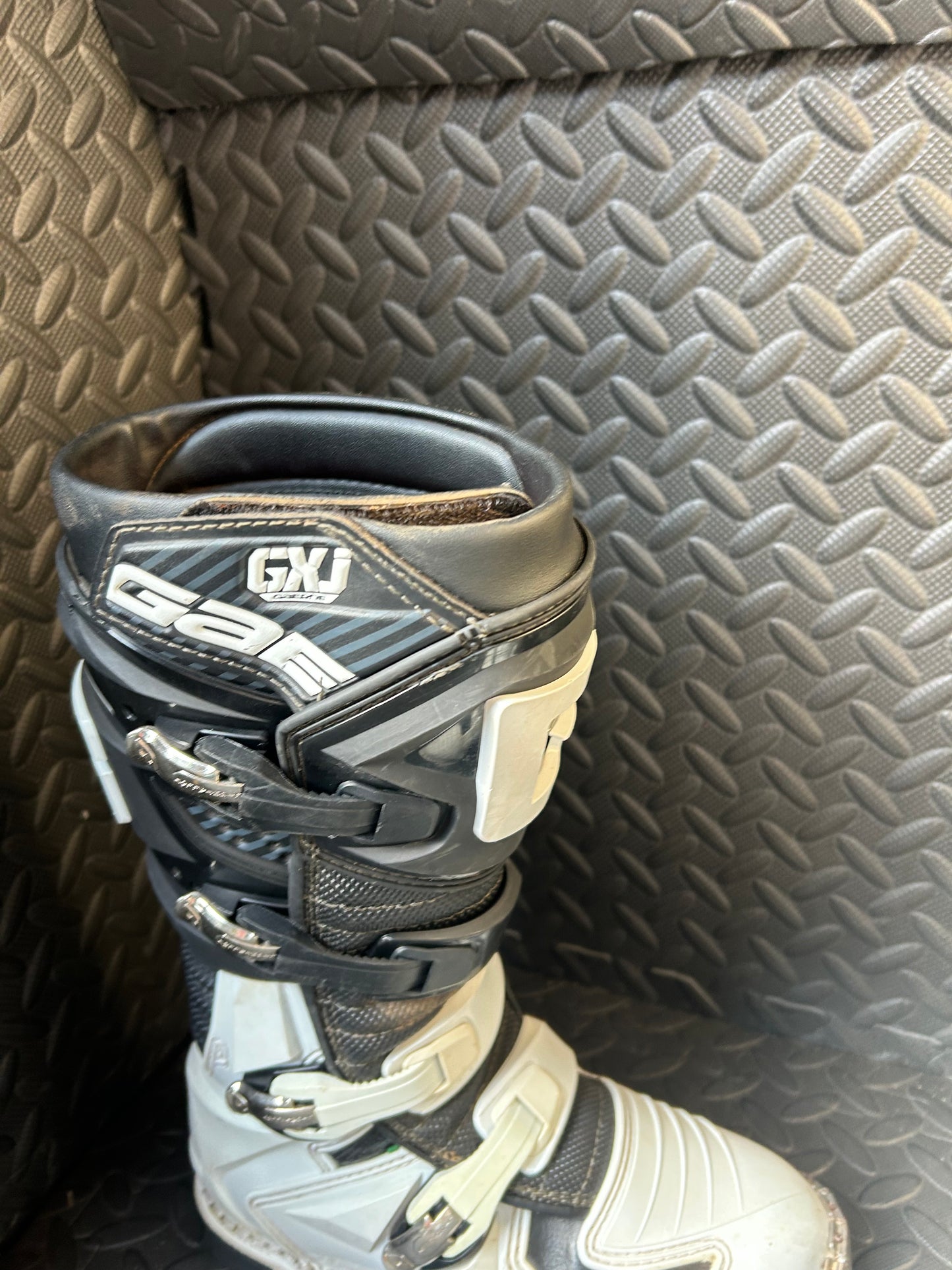 Gaerne gxj boots uk5.5