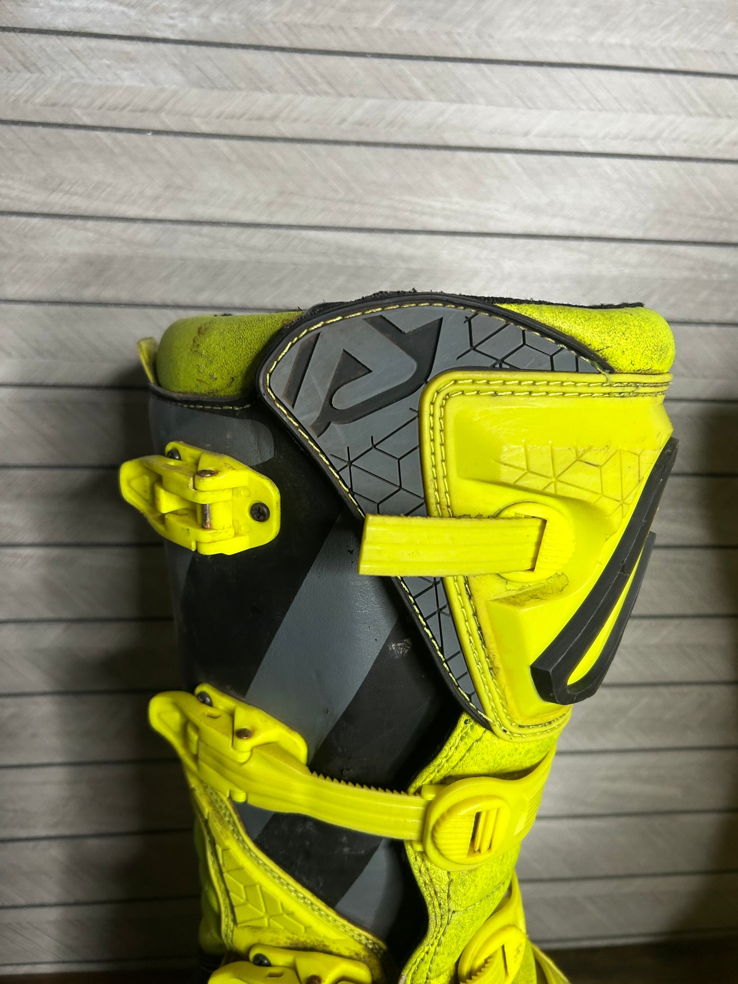 acerbis boots uk9