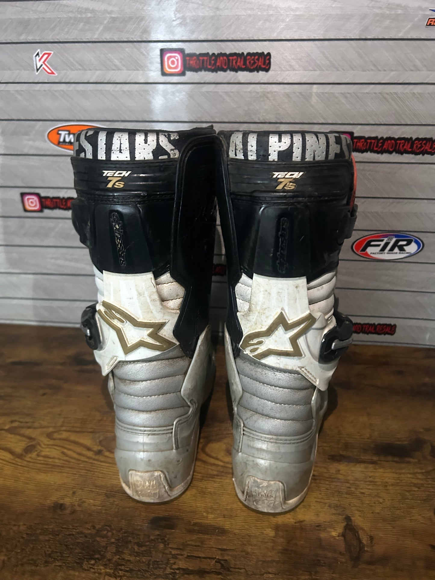 alpinestars tech 7s uk4