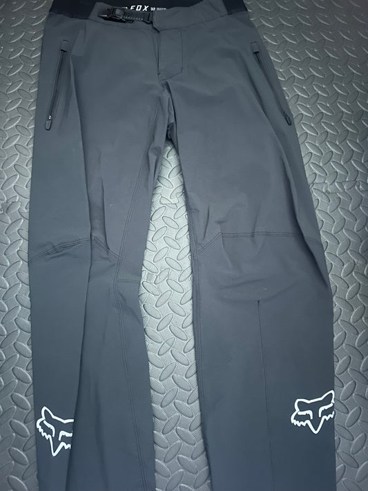 Fox pants 32”