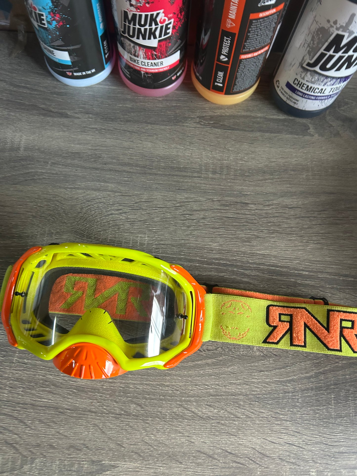 rip n roll goggles - used