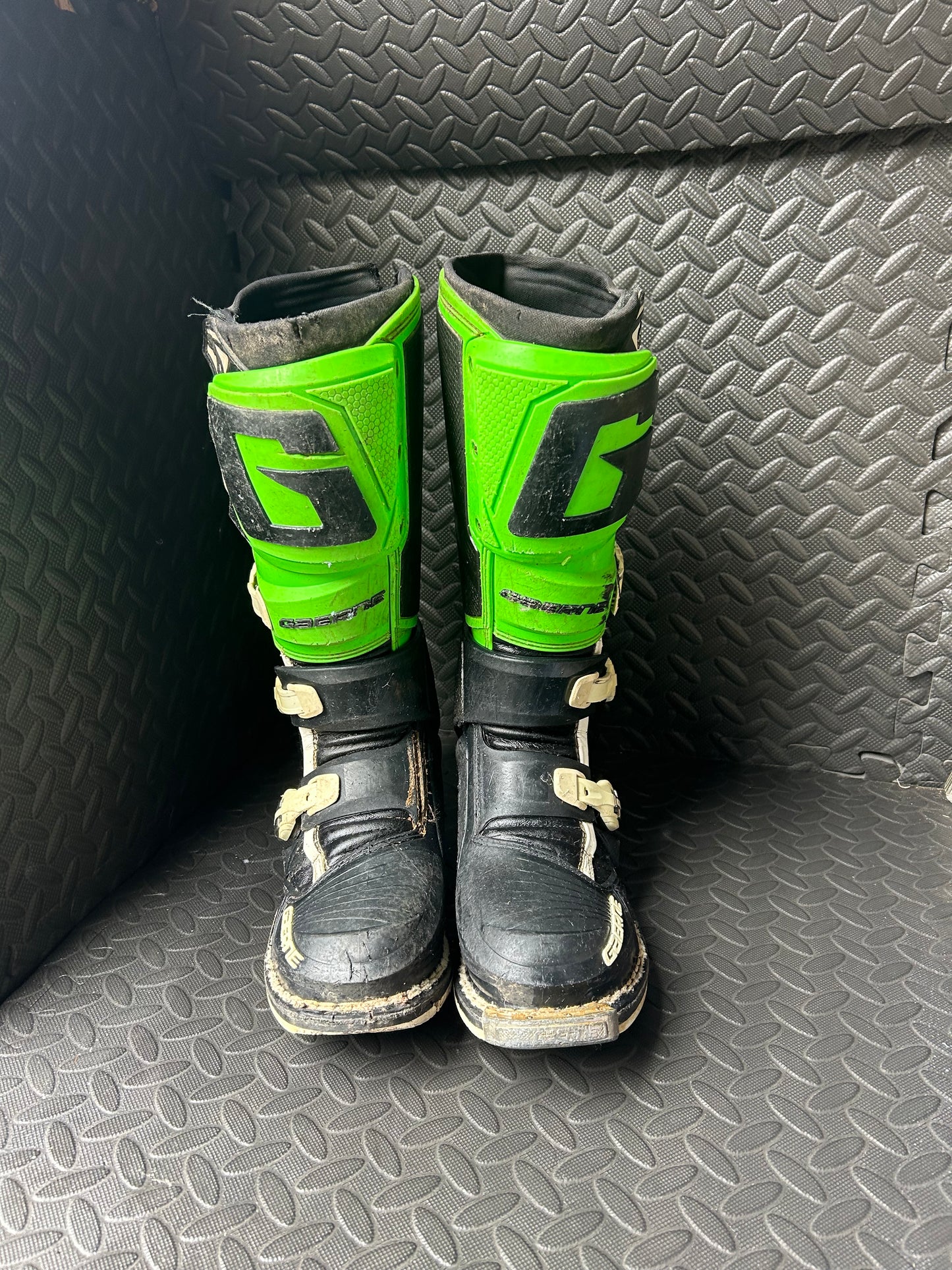 Gaerne sg12 uk9