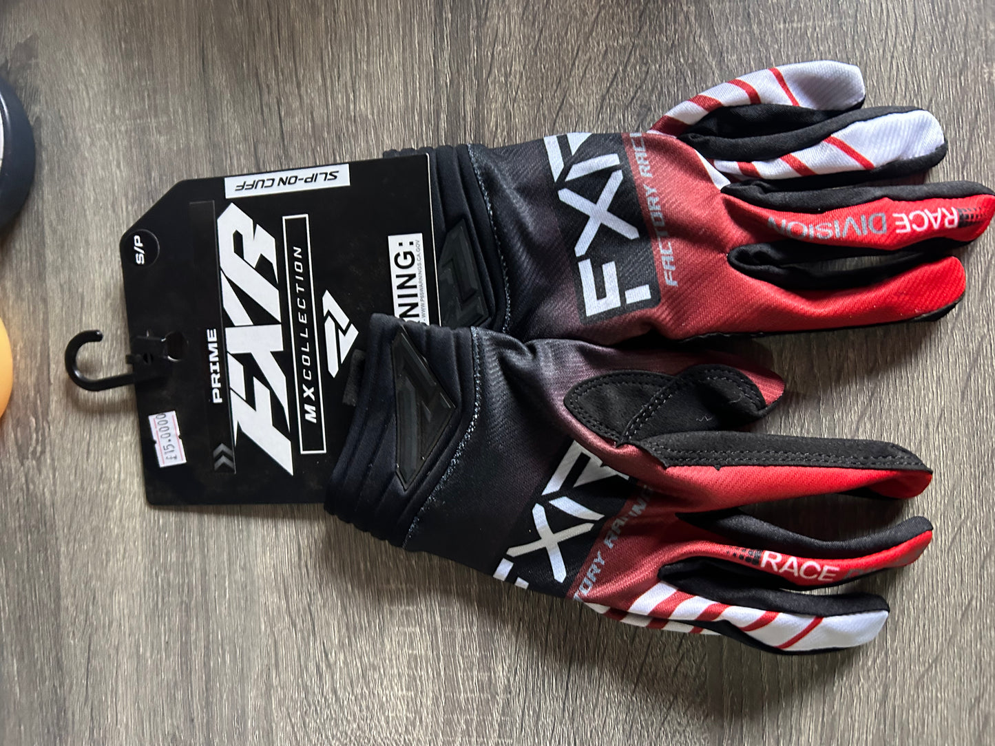 new fxr gloves small