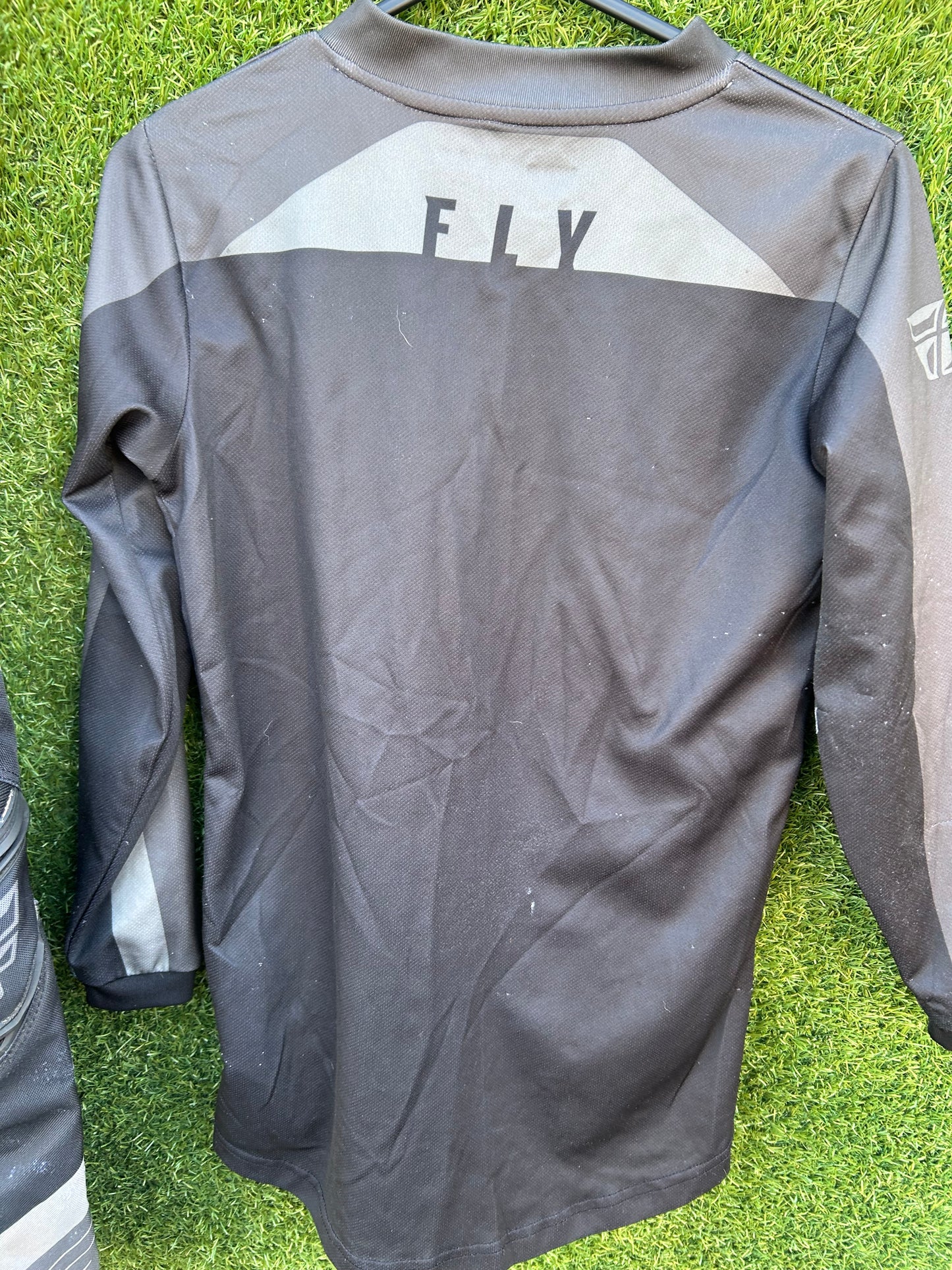 fly kit ym/24"
