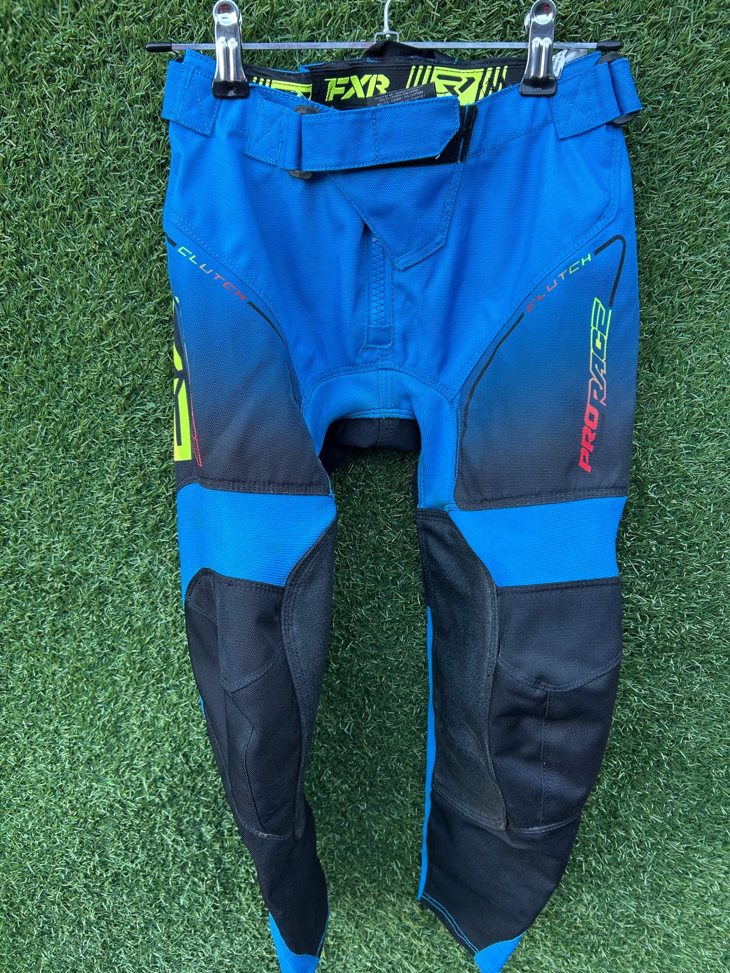 fxr pants 22"