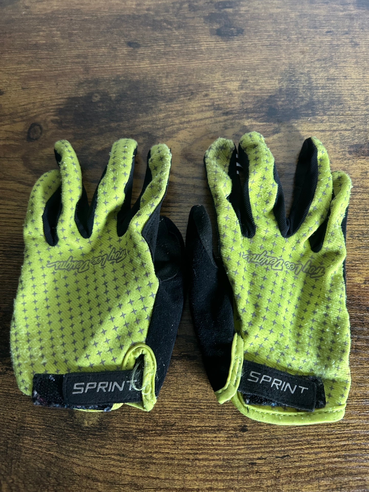troy lee gloves ym