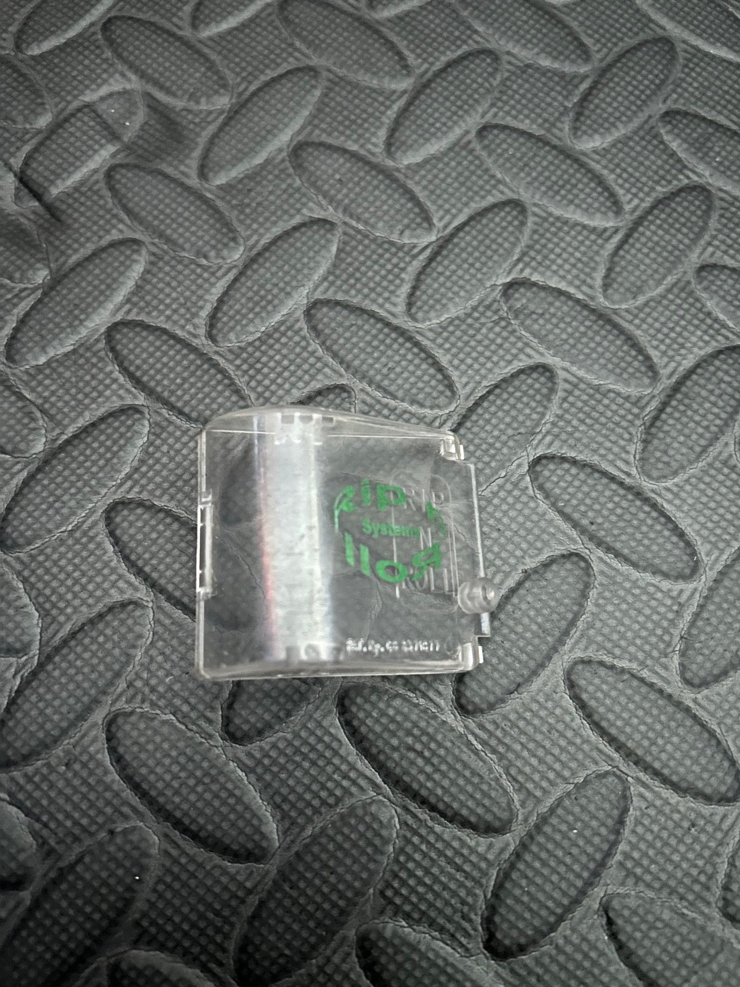 Rip n roll canister cover - right