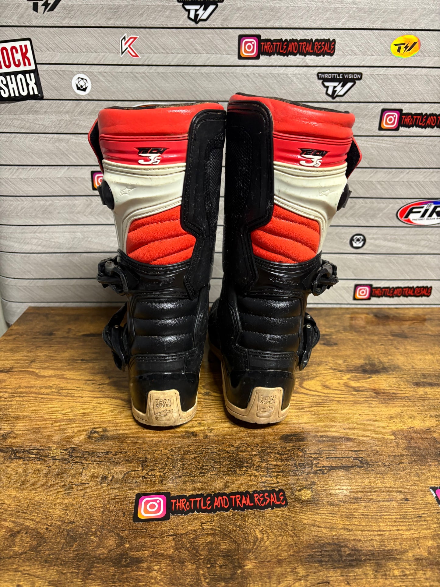 Alpinestars tech 3s uk2