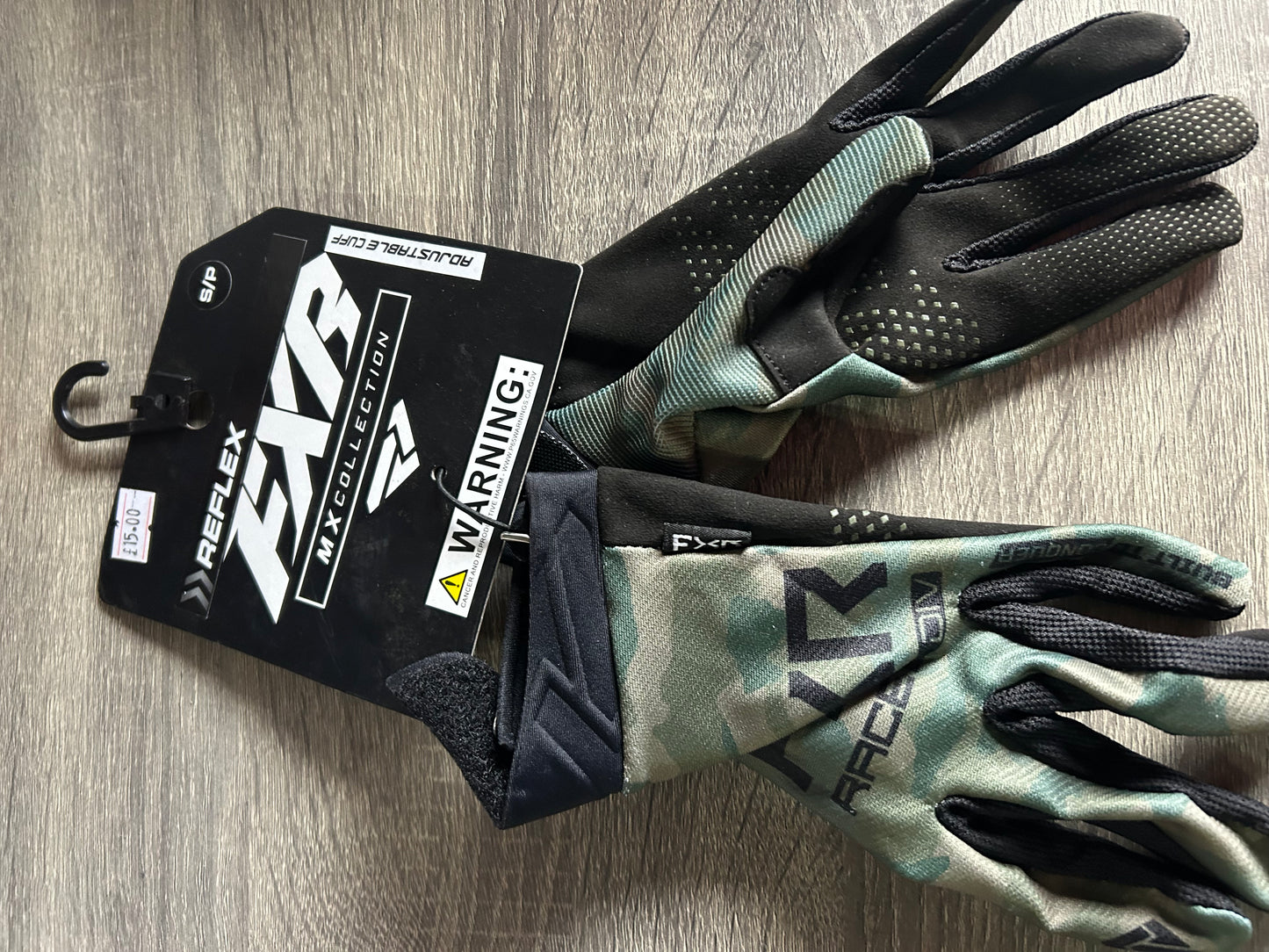 new fxr gloves small