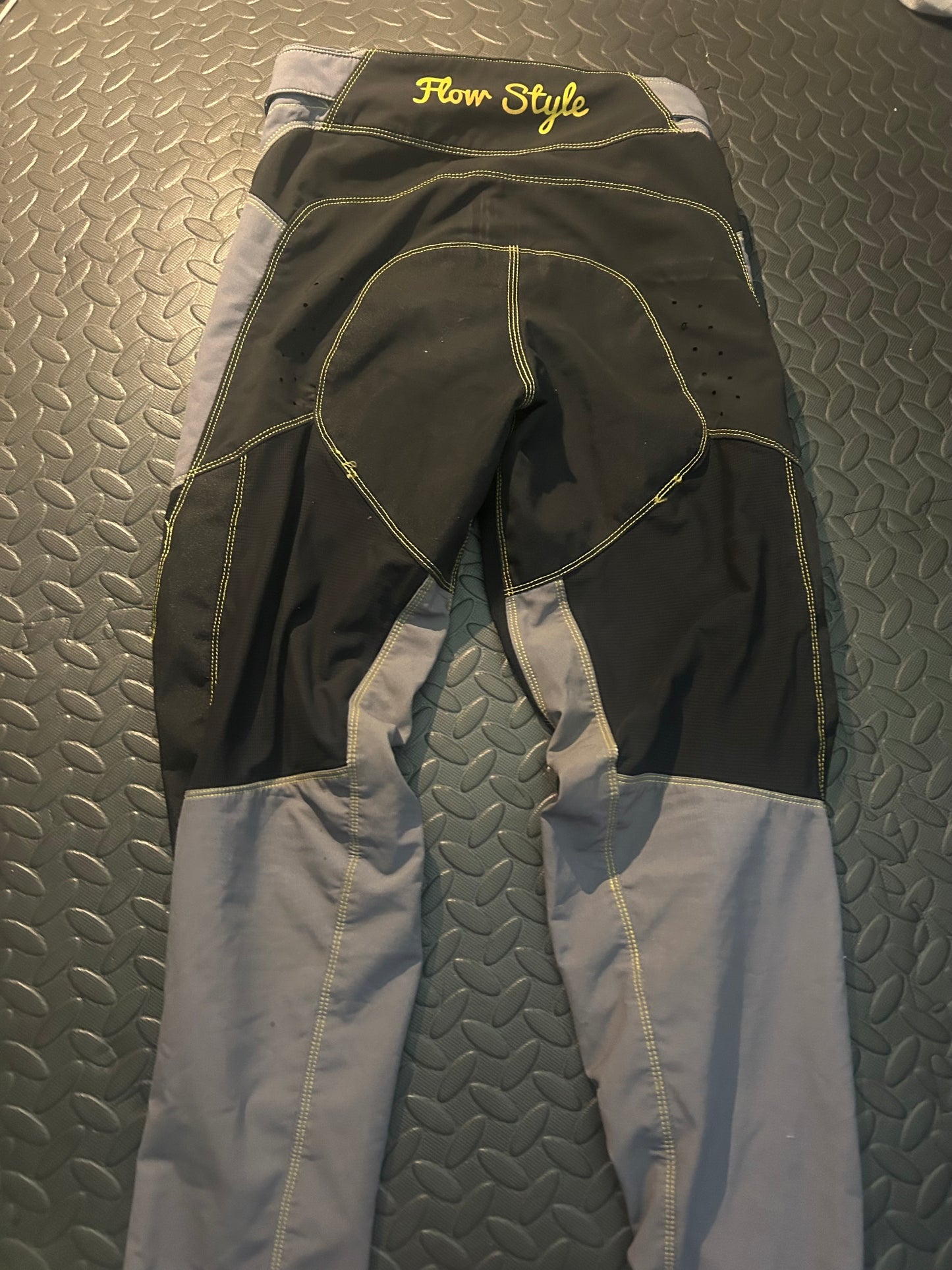 Flow style mtb pants 26”