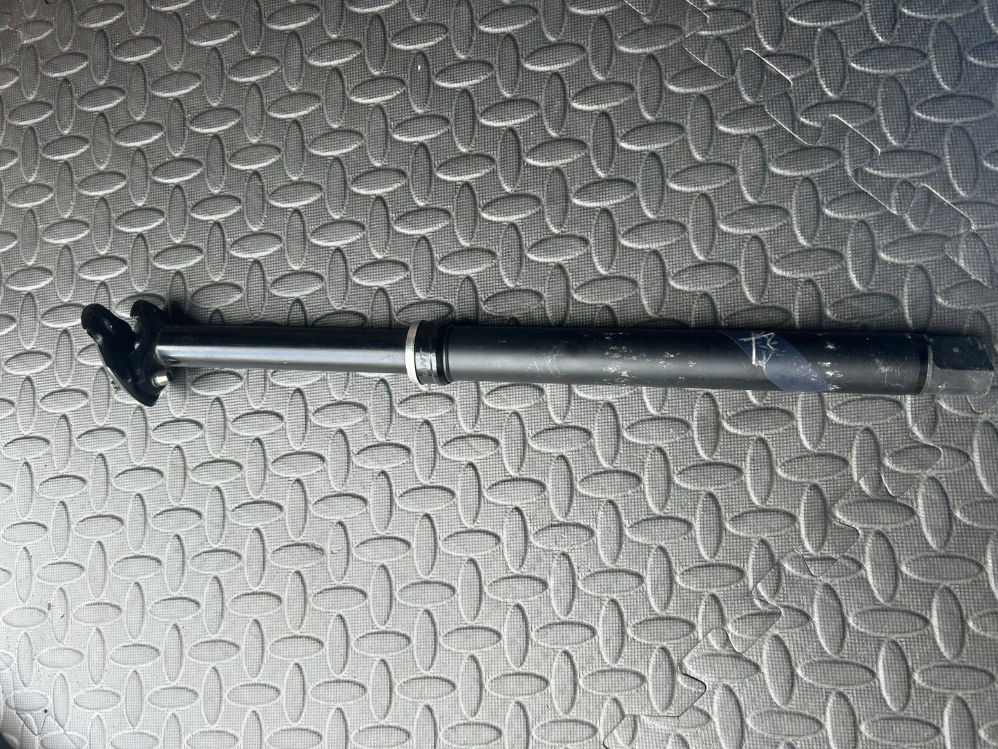 Giant dropper post 30.9