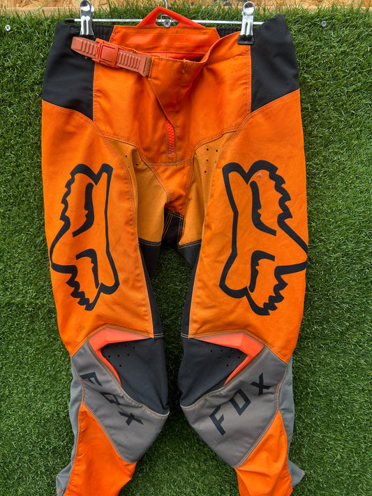 fox pants 28"