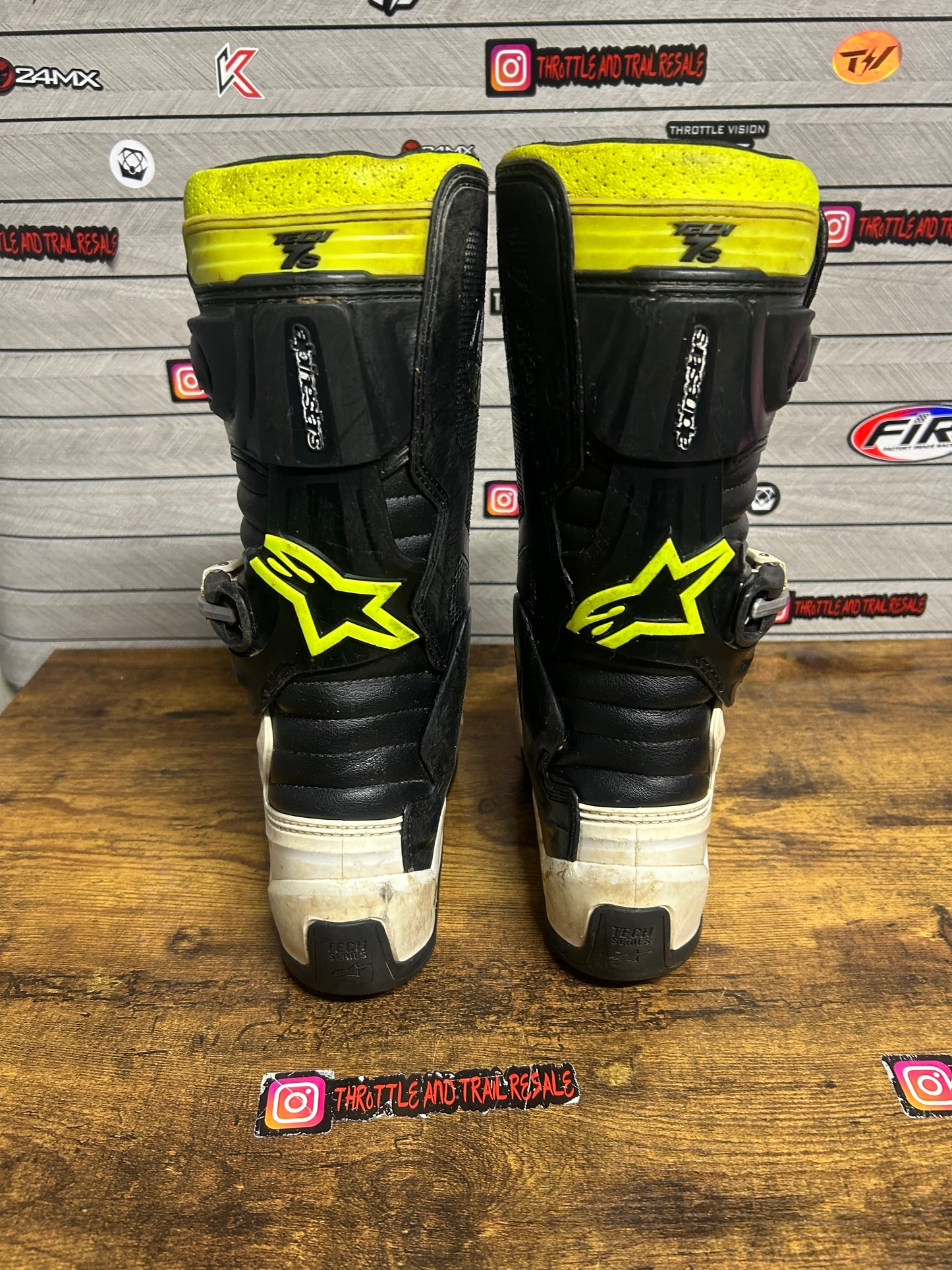 alpinestars tech 7s uk4