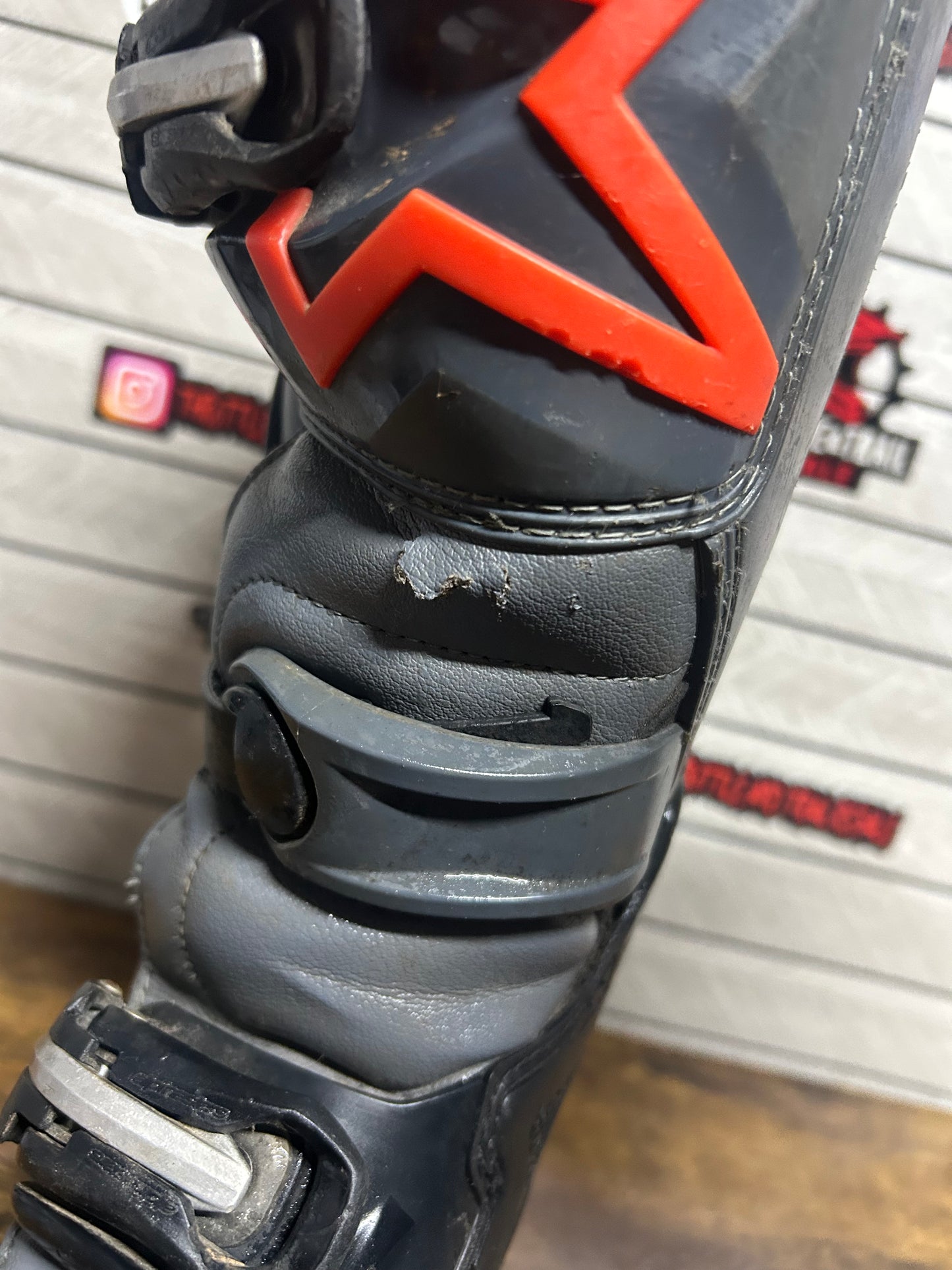 Alpinestars tech 7s UK4