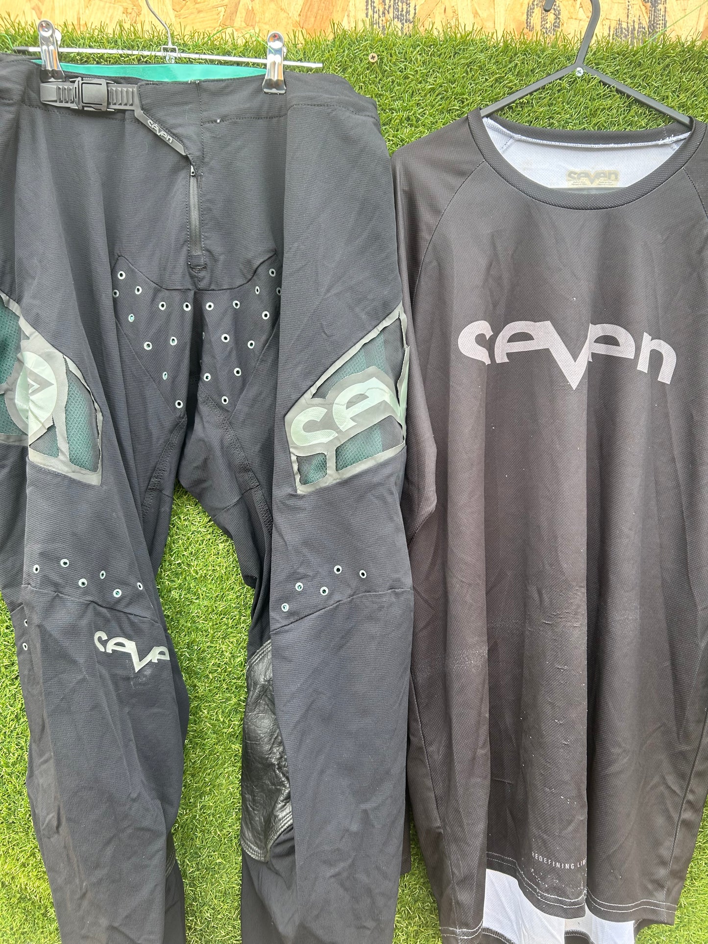 seven kit - L / 36"