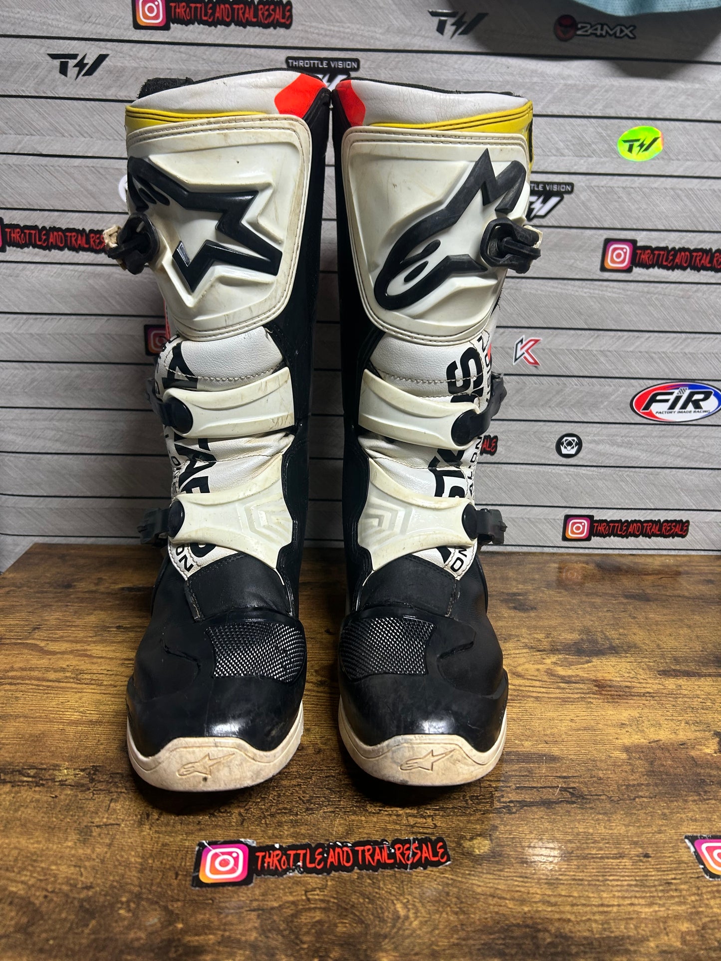alpinestars tech 3 uk9