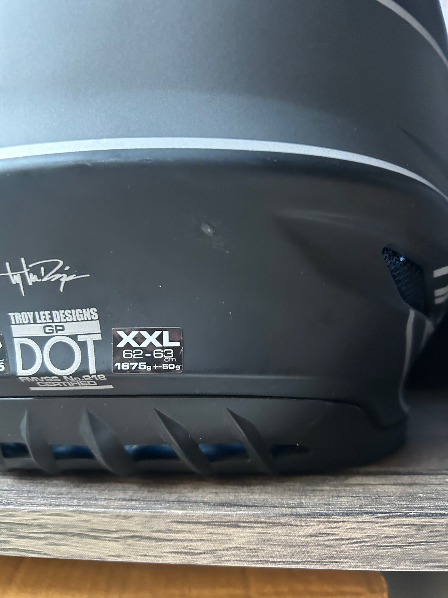 NEW troy lee designs helmet 62-63cm