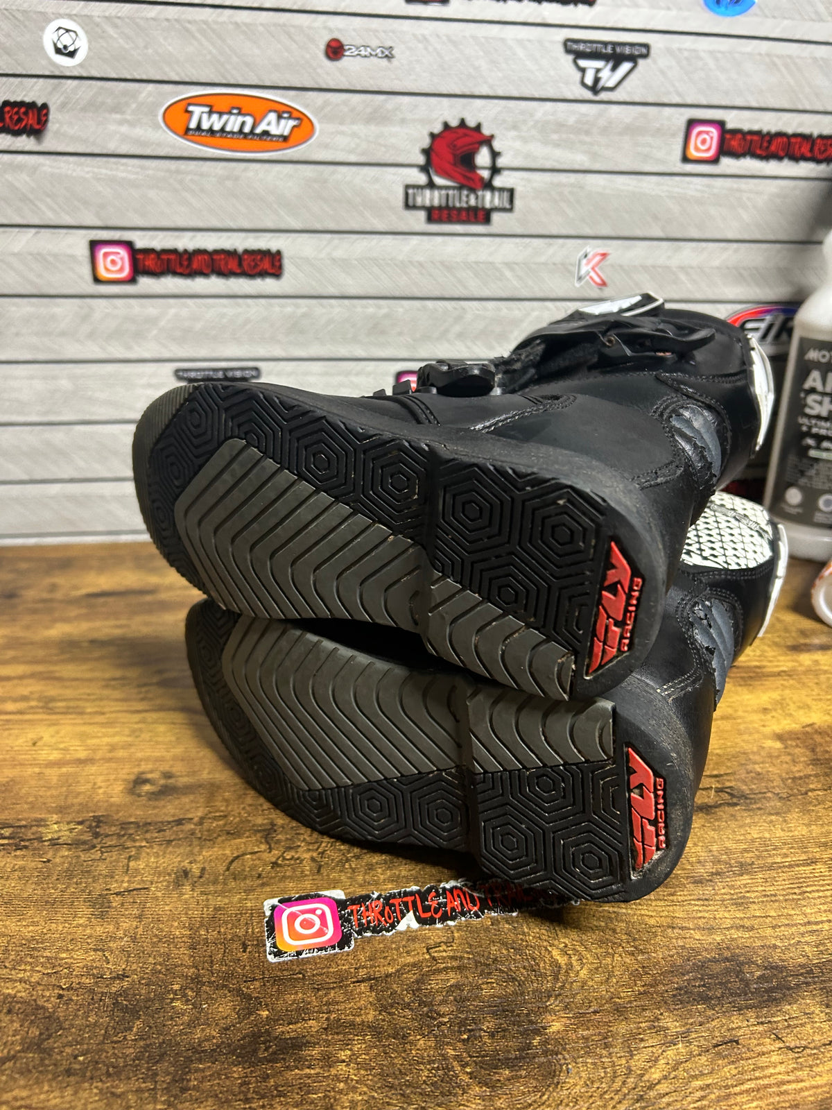 FLY MAVERICK UK1