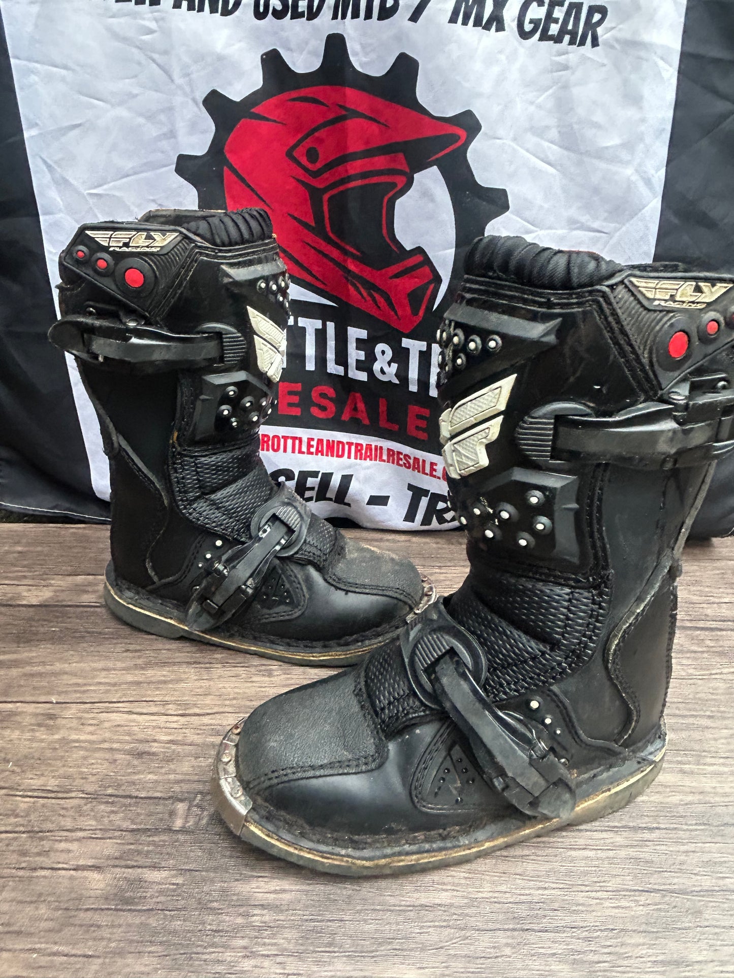 Fly boots ukj11