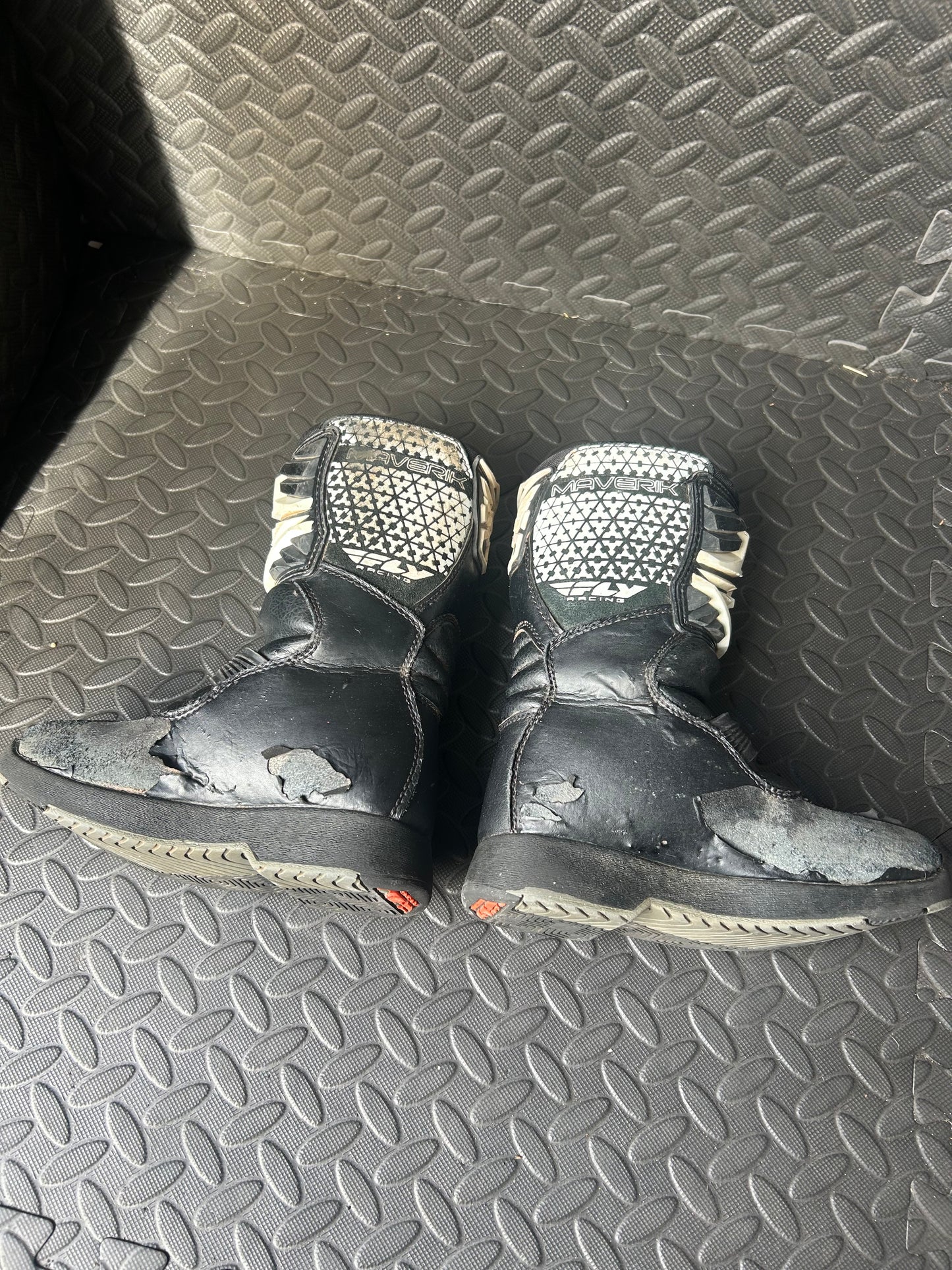 Fly maverick boots uk1/2
