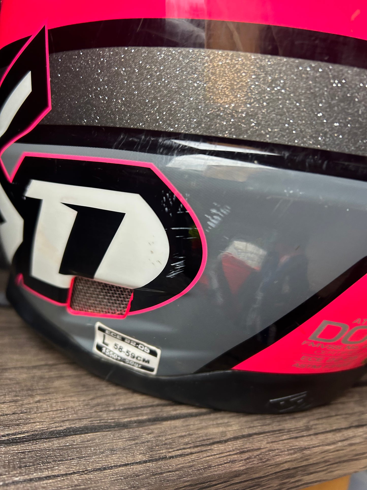 pre-owned 6d ATR1 helmet 58-59cm