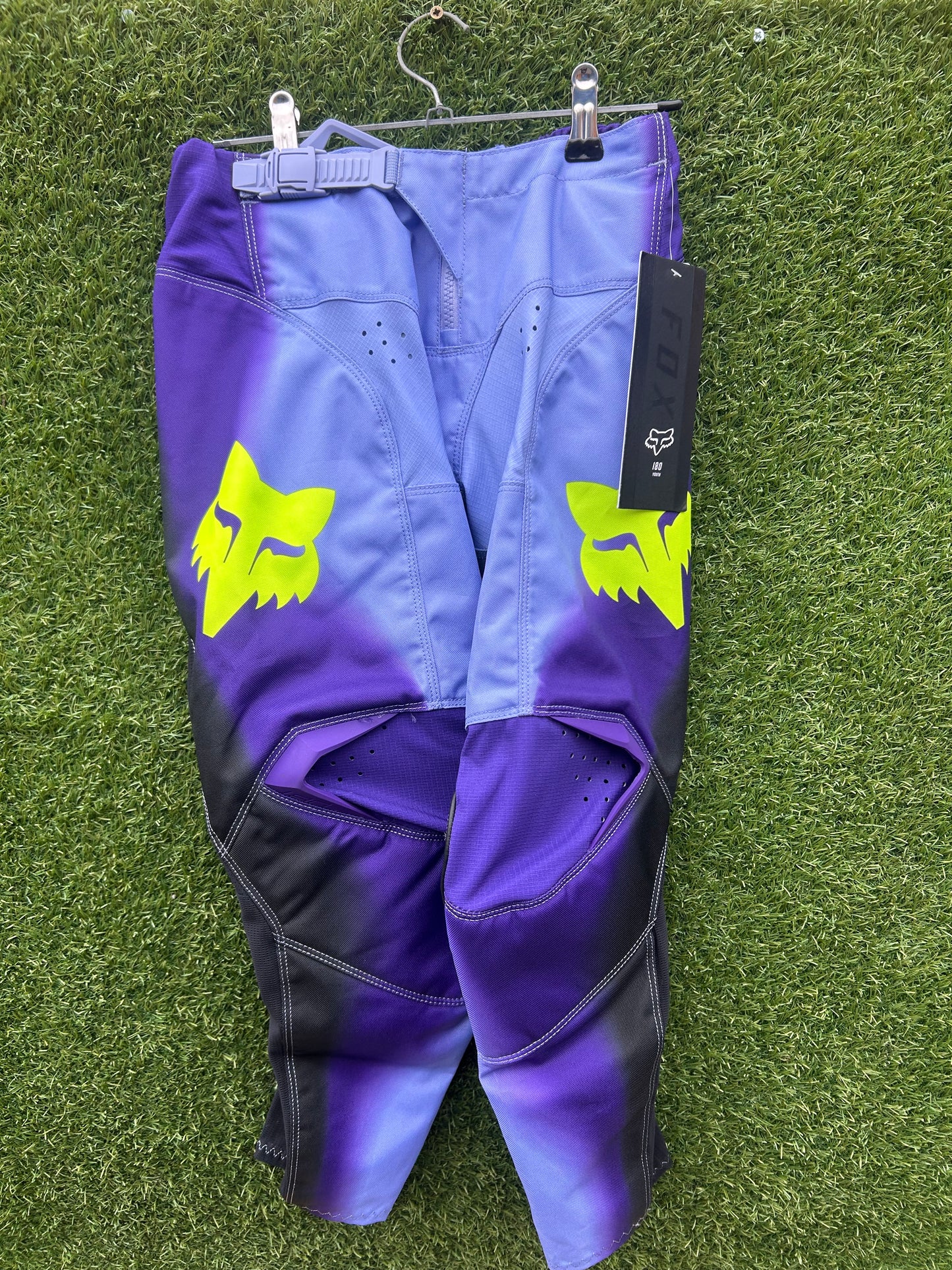 NEW fox pants 24"
