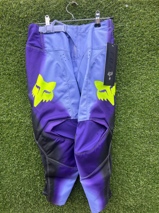 NEW fox pants 24"