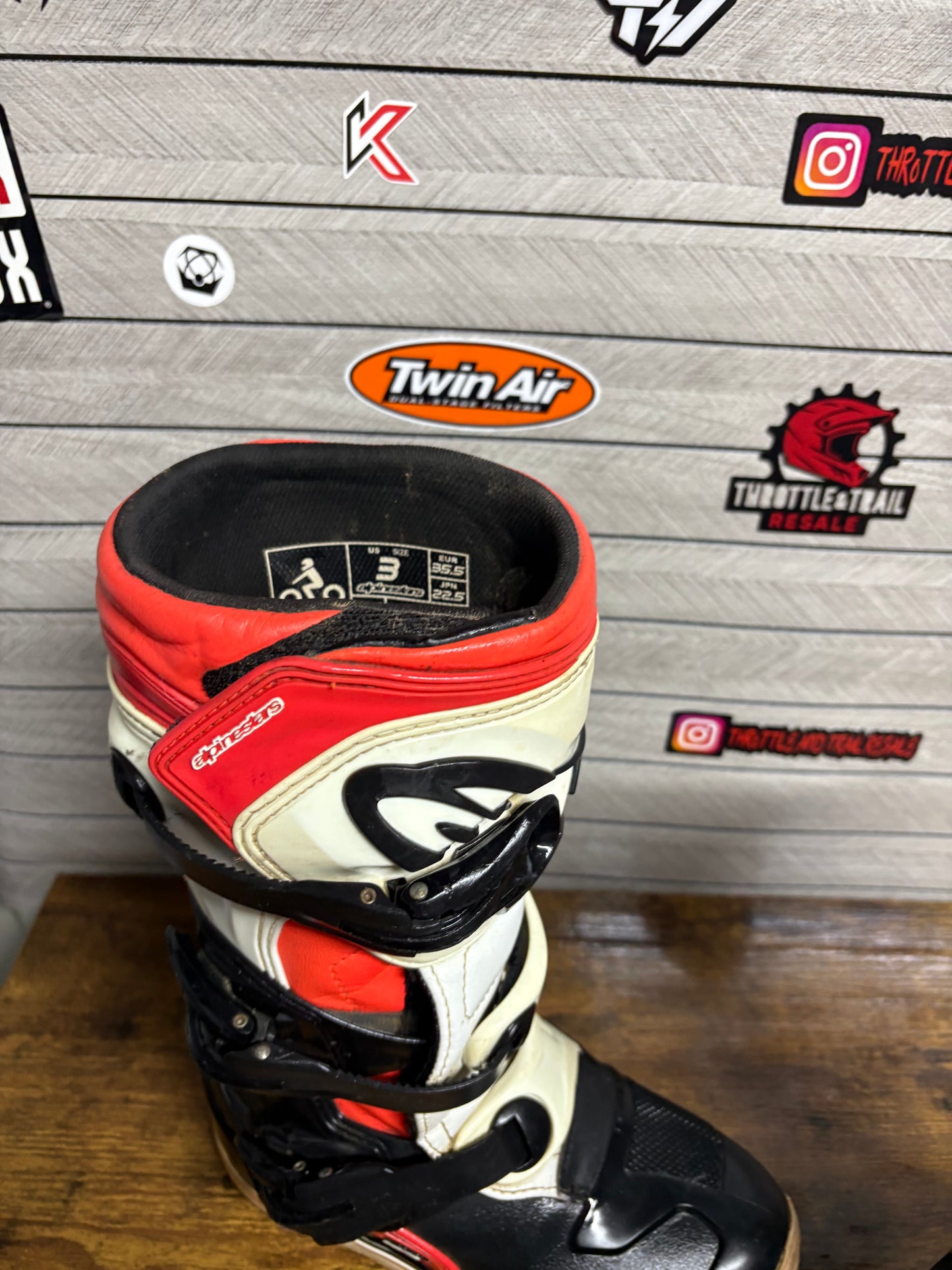 Alpinestars tech 3s uk2