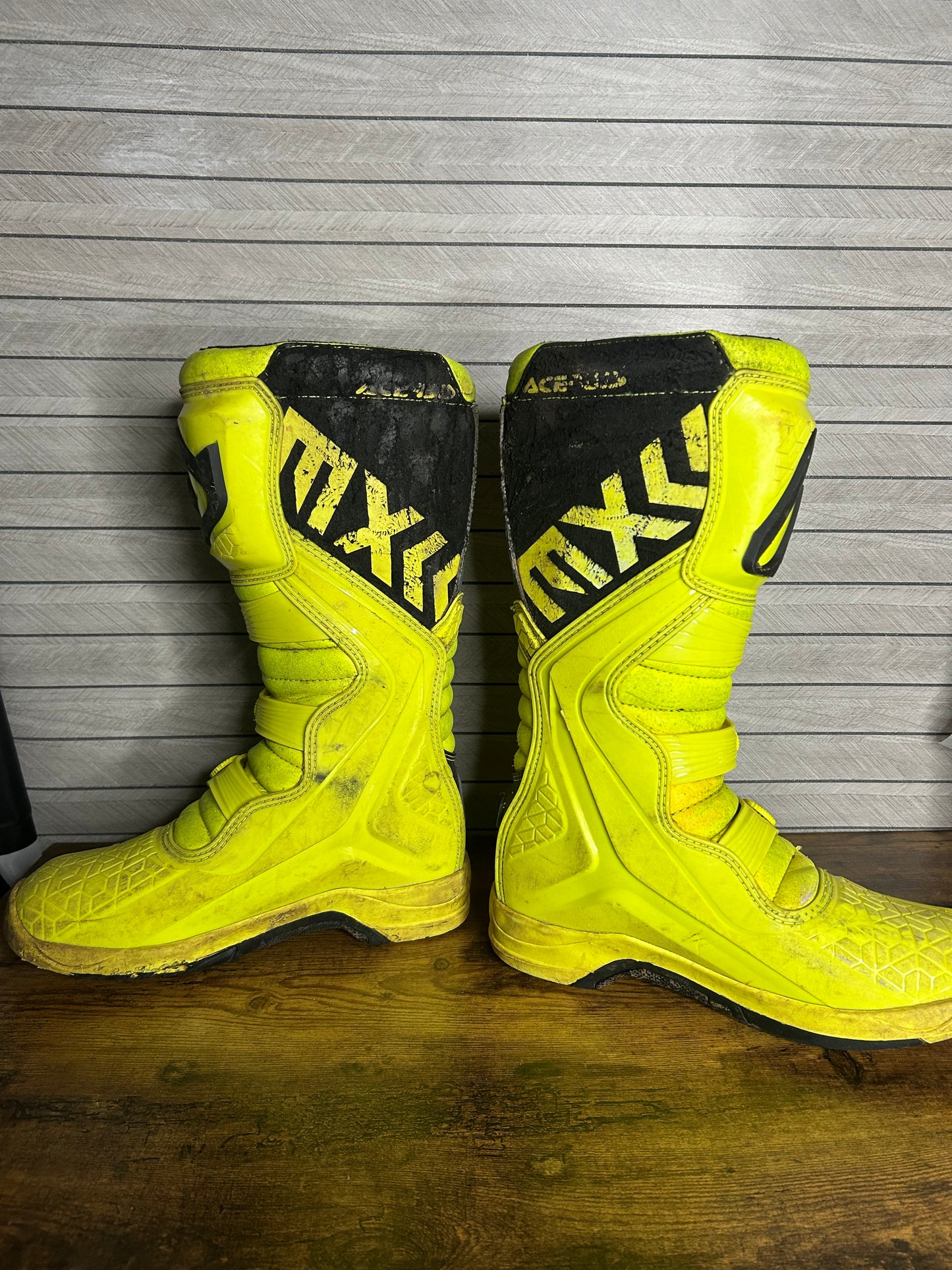 acerbis boots uk9
