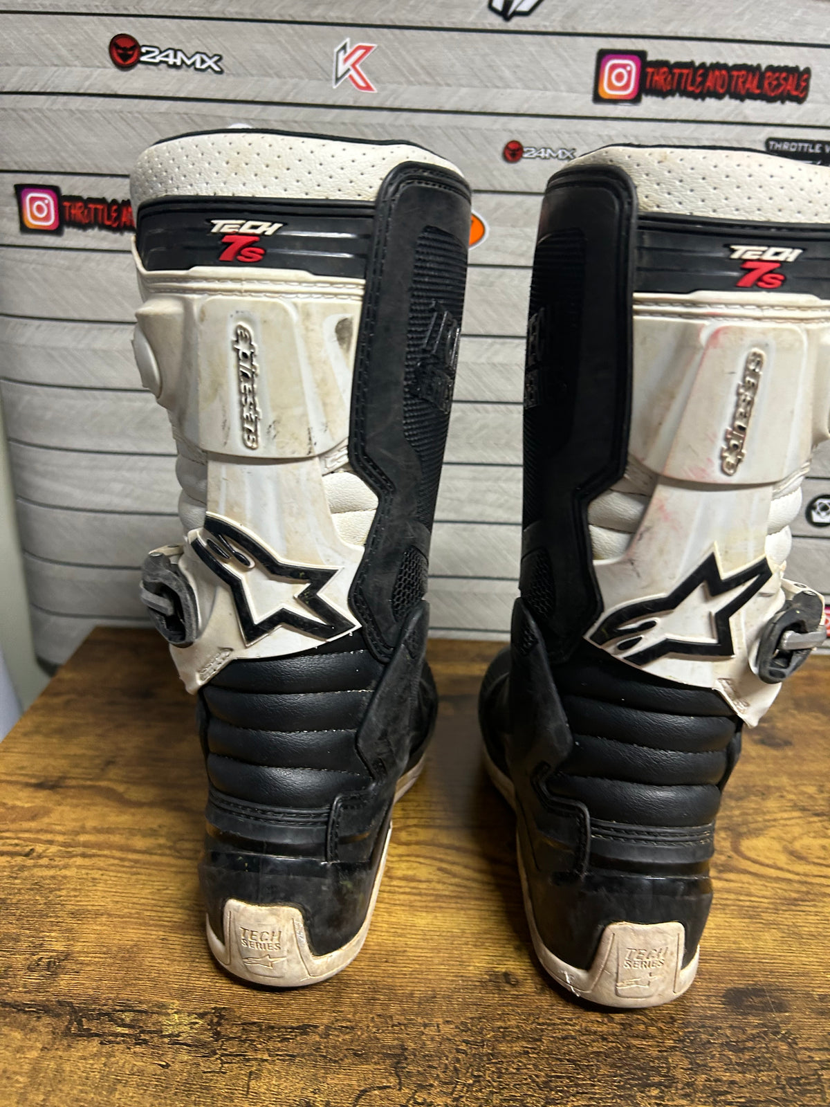 alpinestars tech 7s uk2