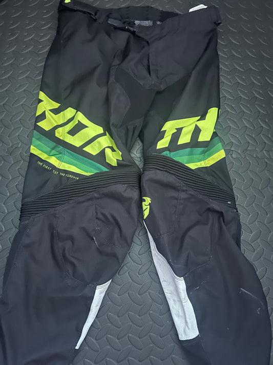 Thor pants 32”
